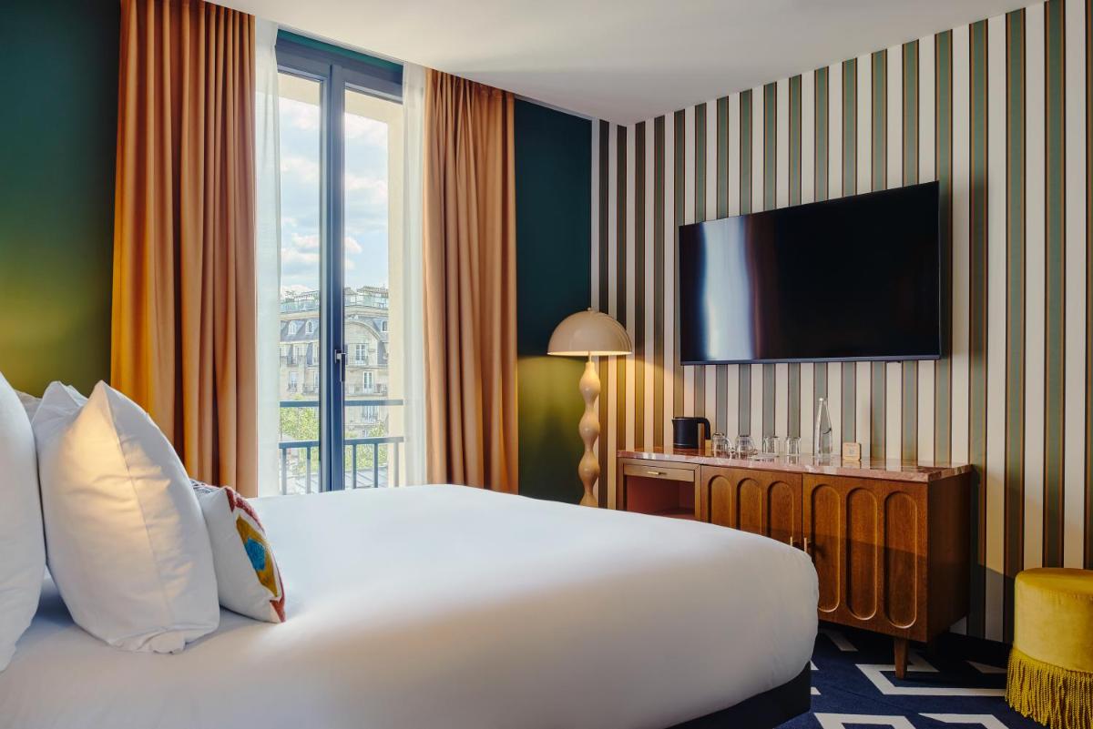 Mercure Paris Butte Montmartre Basilique