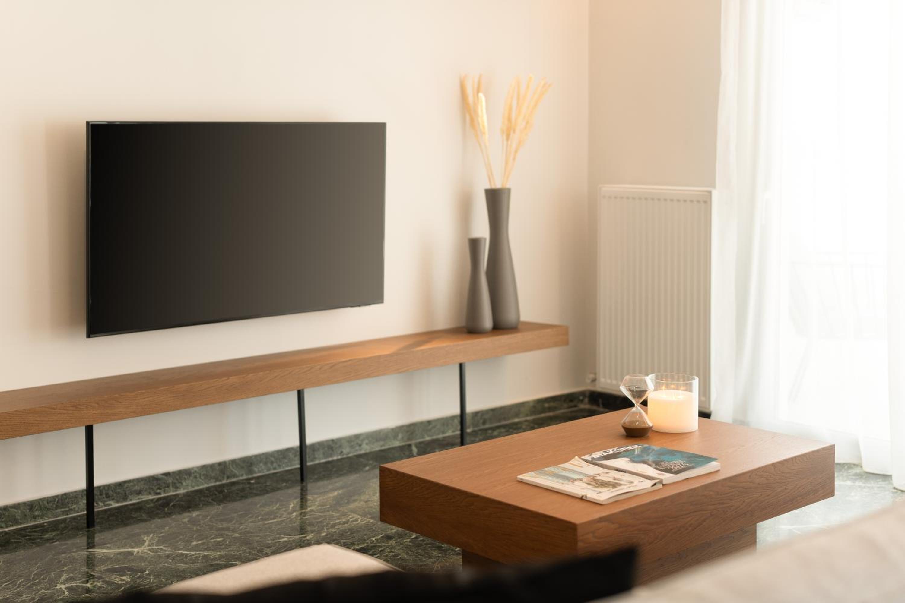 Luxury in Athens, Spacious Apartment with Terrace