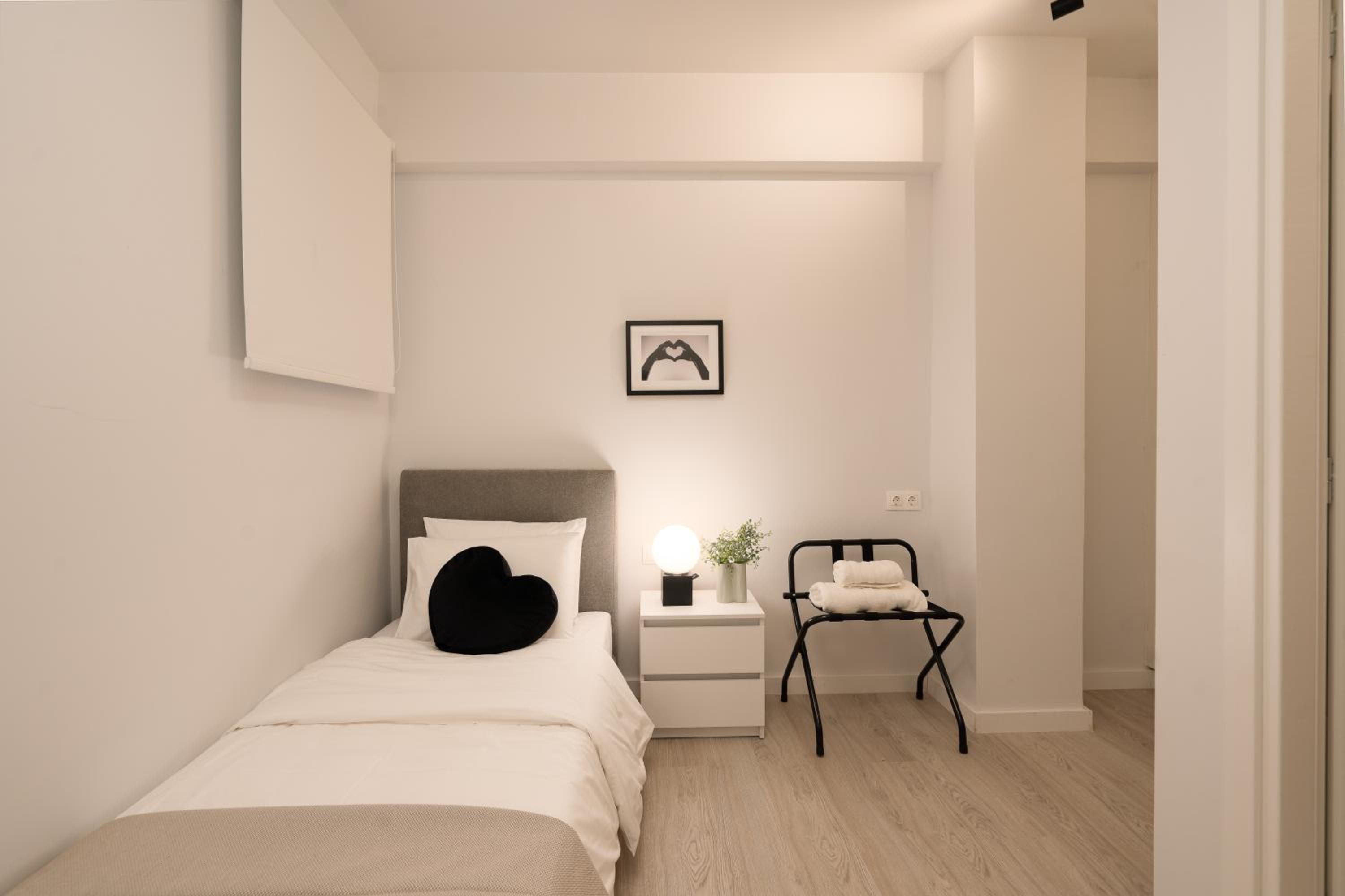 Luxury in Athens, Spacious Apartment with Terrace