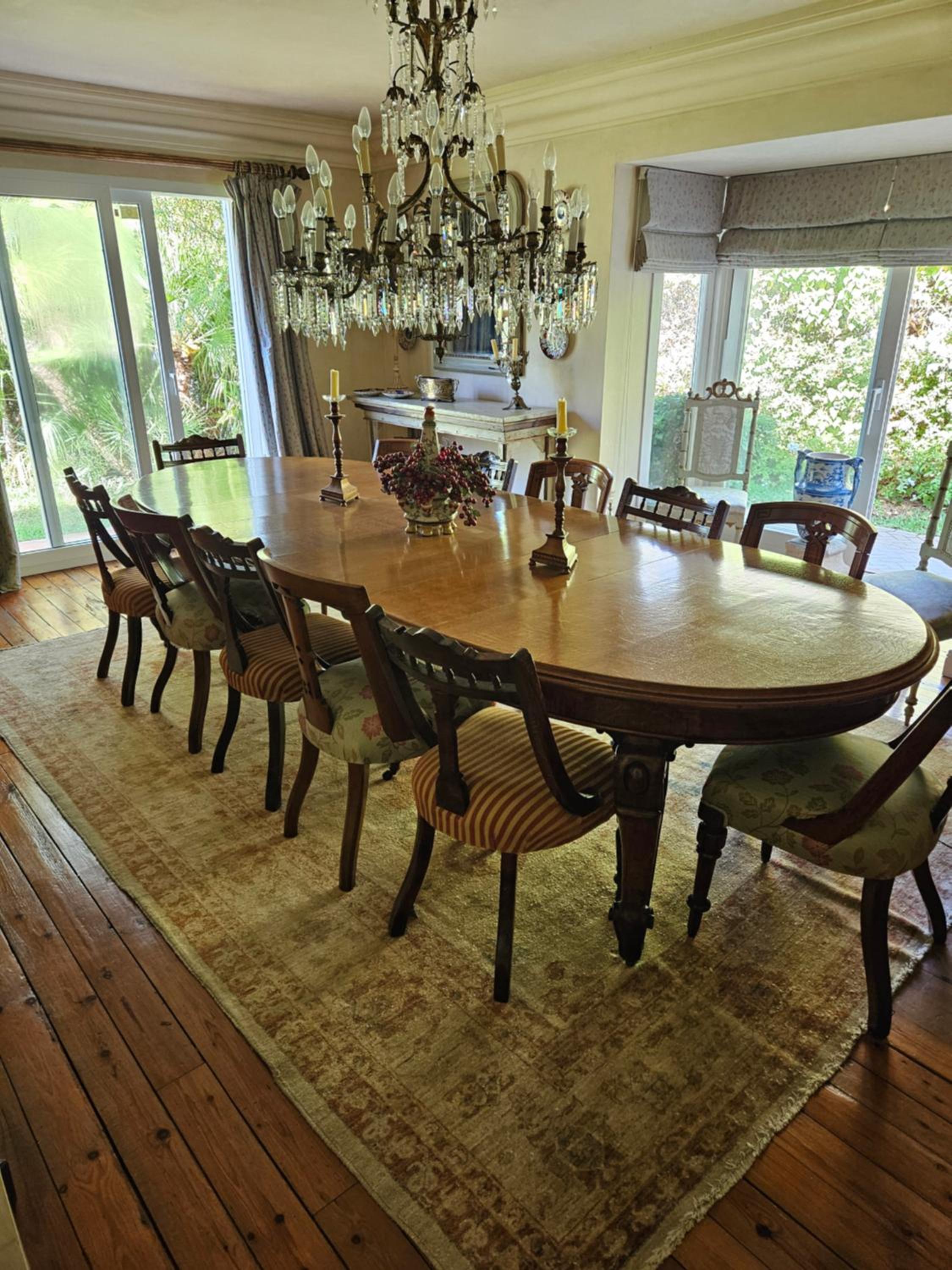 dining