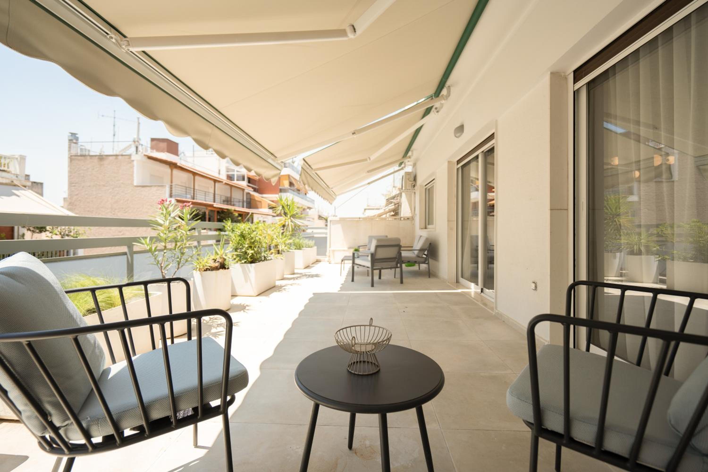 Luxury in Athens, Spacious Apartment with Terrace