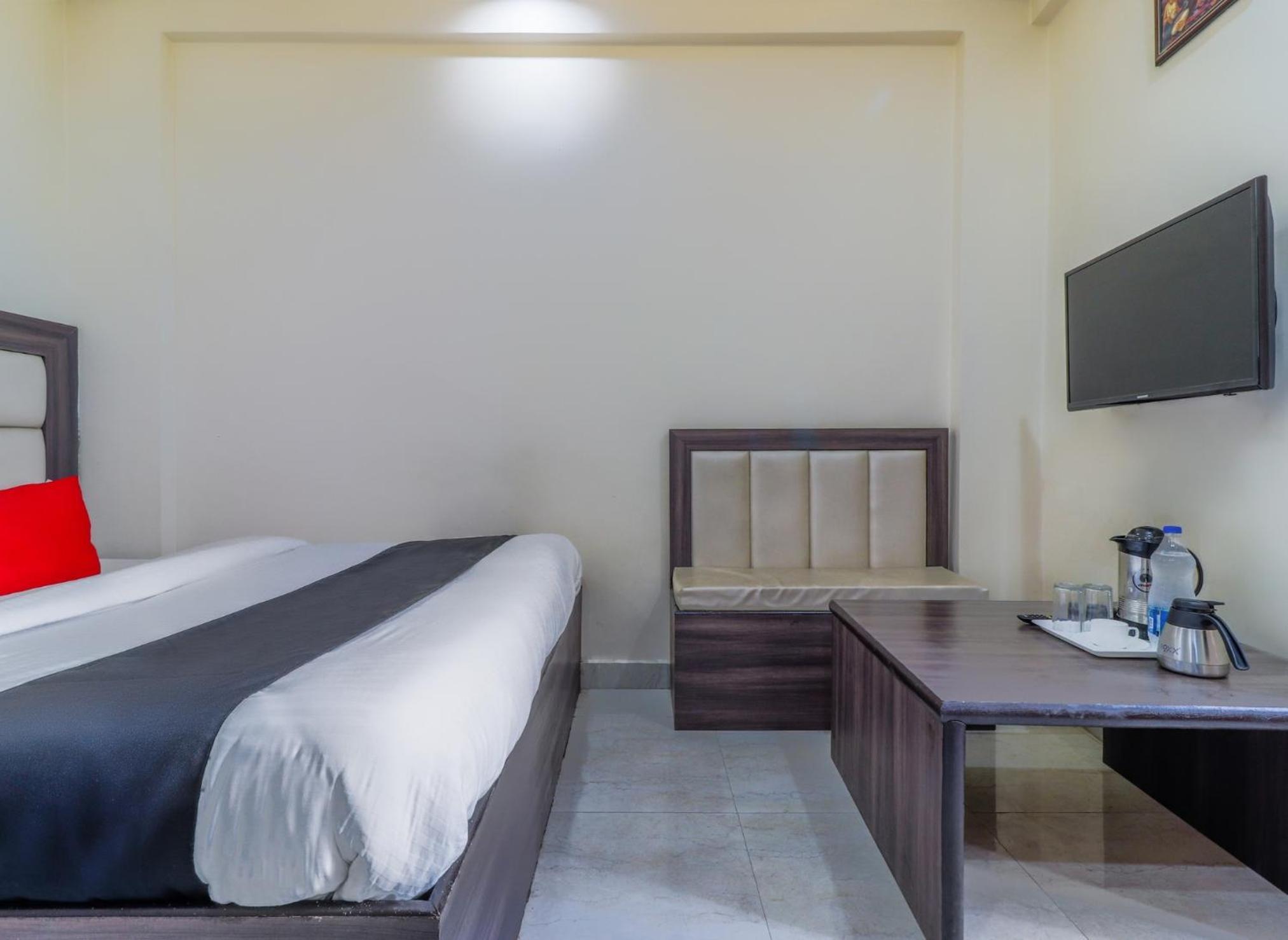 Hotel Mahadeva
