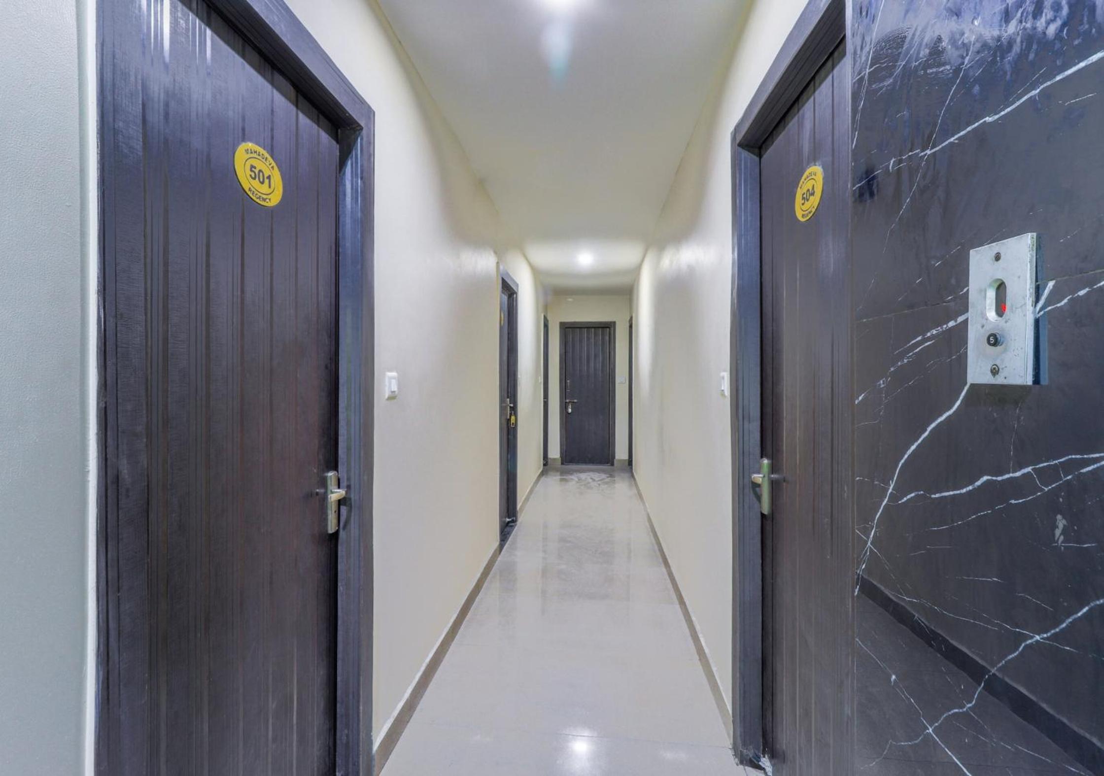 Hotel Mahadeva