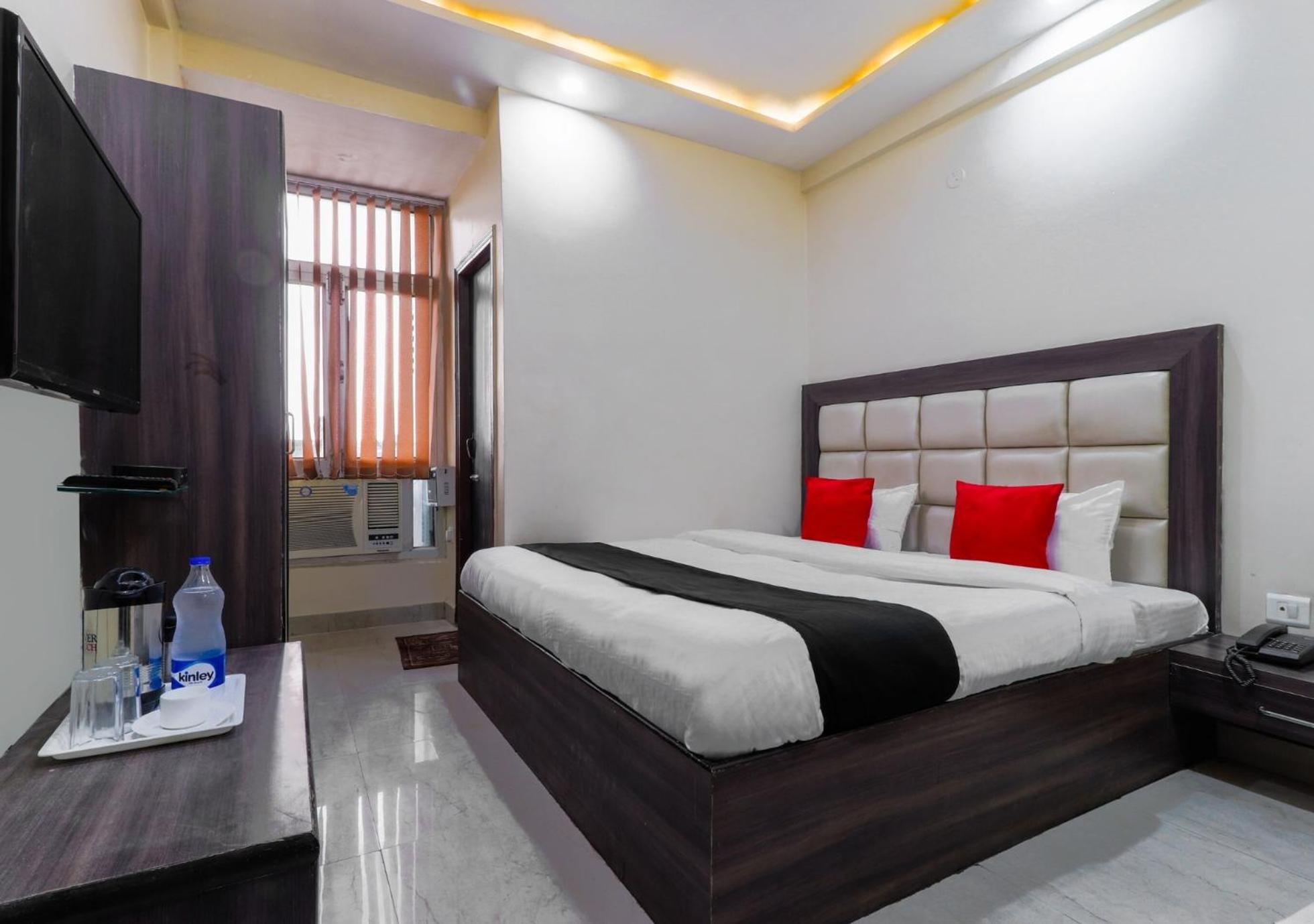 Hotel Mahadeva