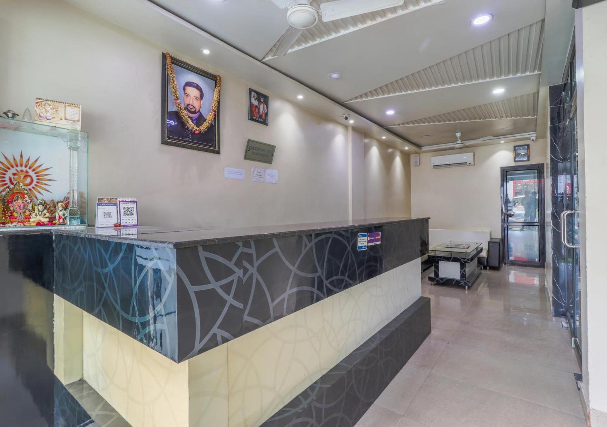 Hotel Mahadeva