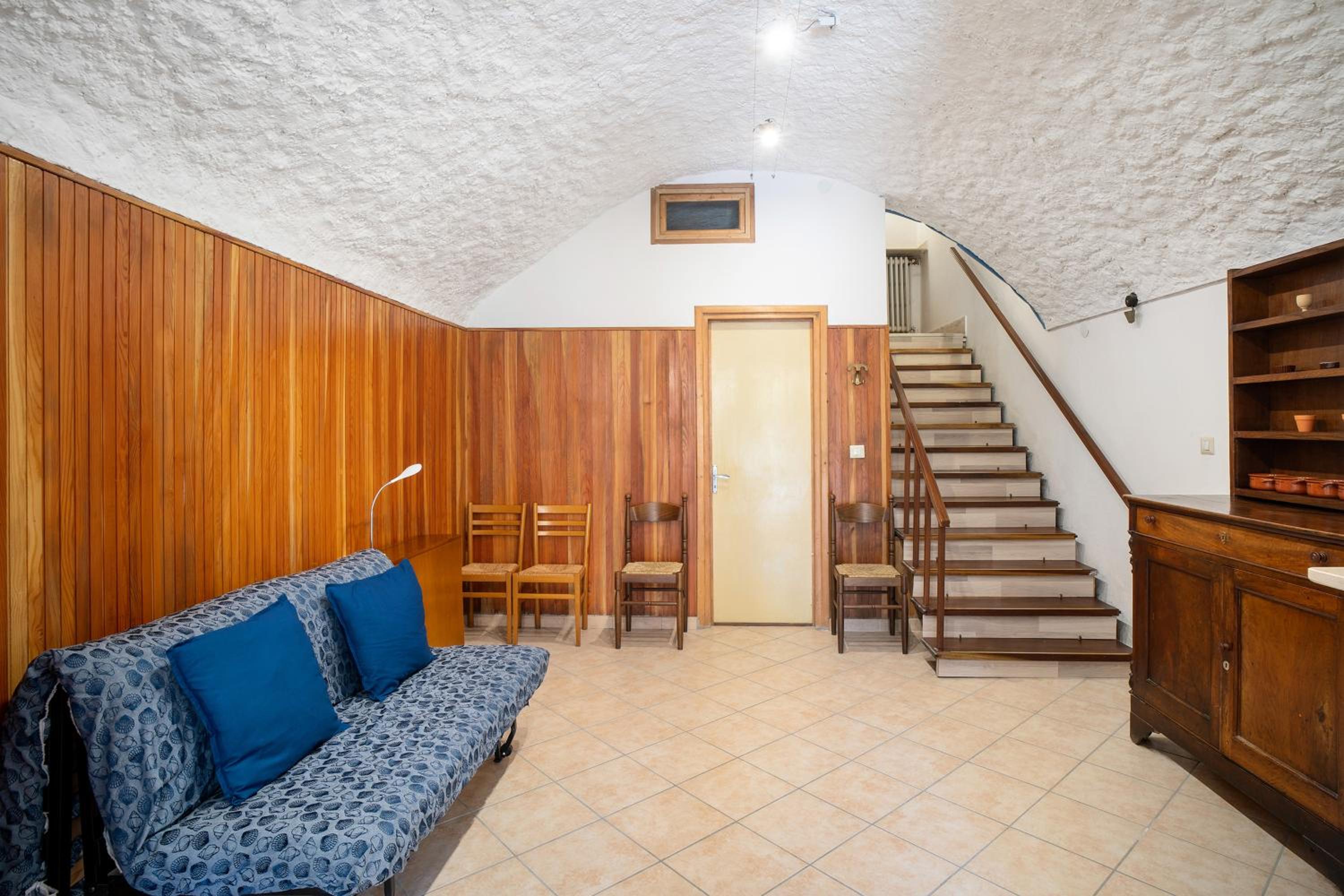 Casa Oneglia - Castelvecchio view 5