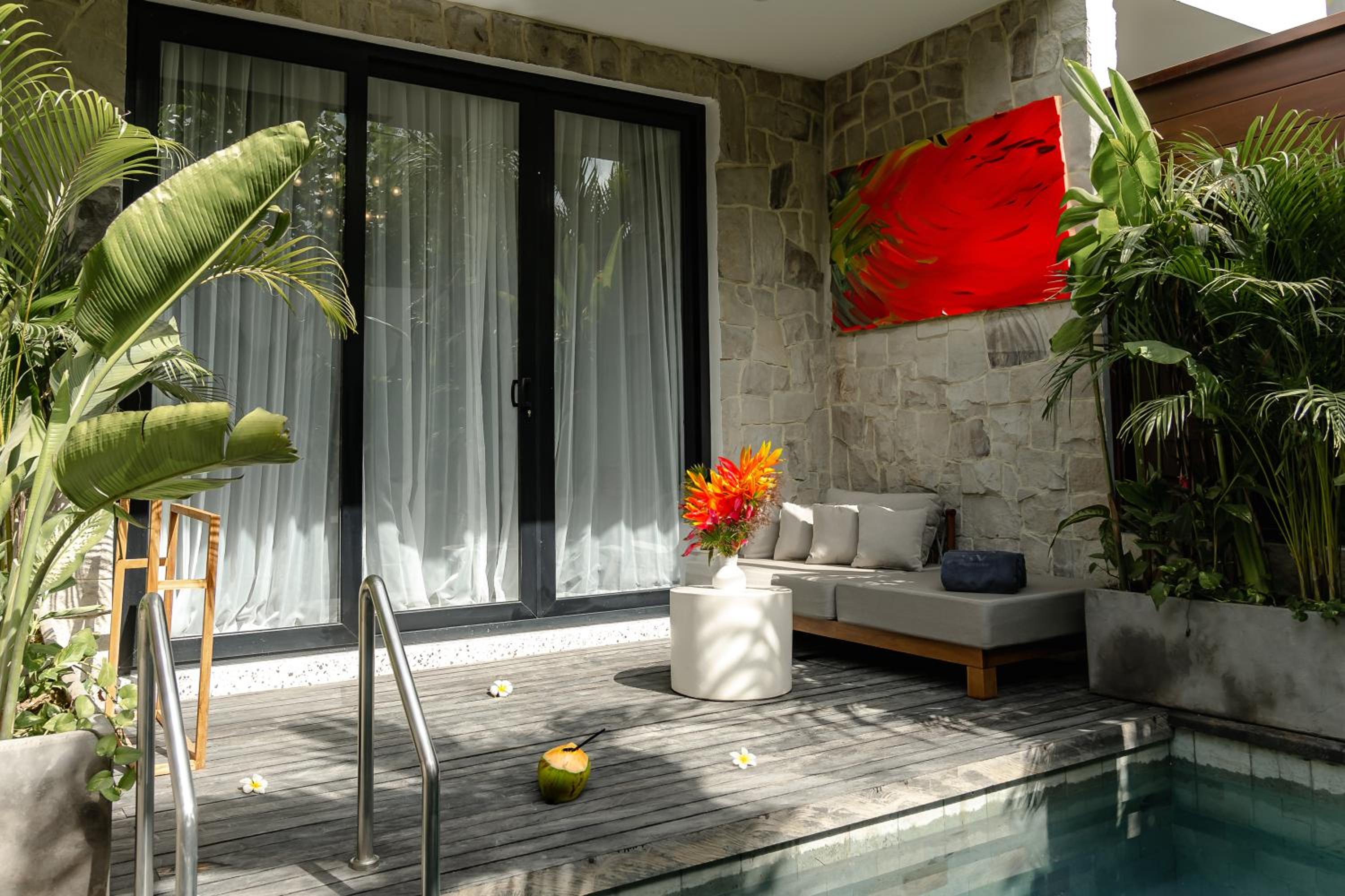Sunny Nine Villa by Betterplace