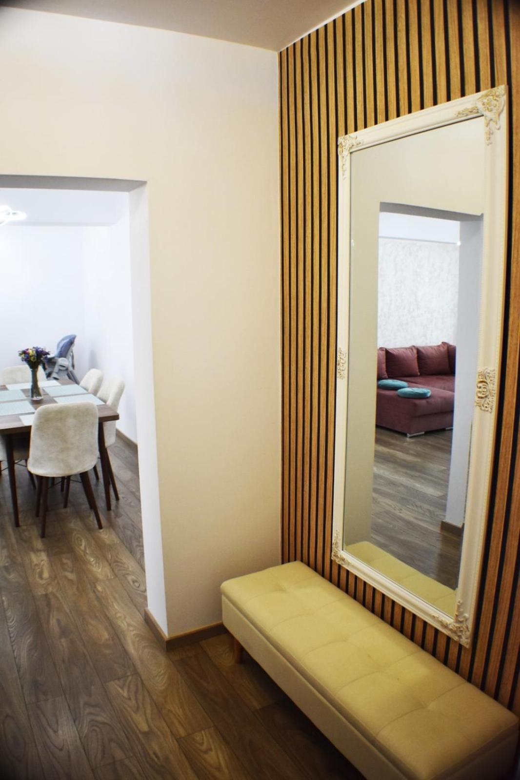 Sofia Residence Apartments Cetate view 4