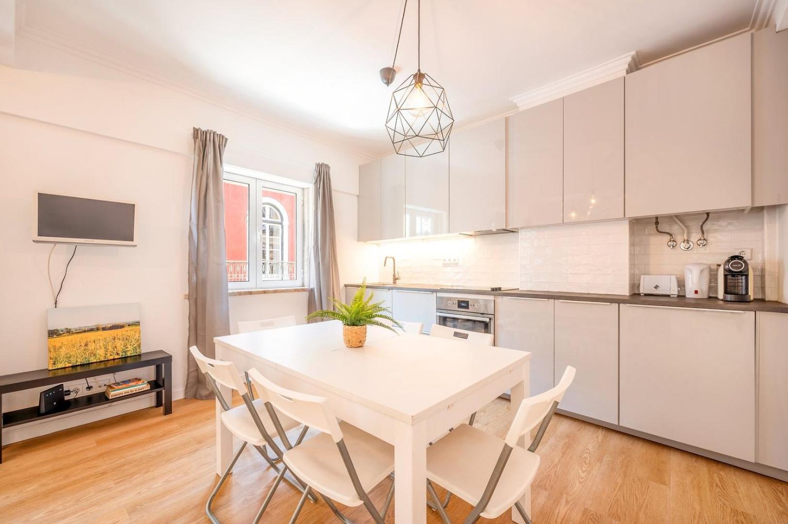 GuestReady - Delightful home near the center view 2