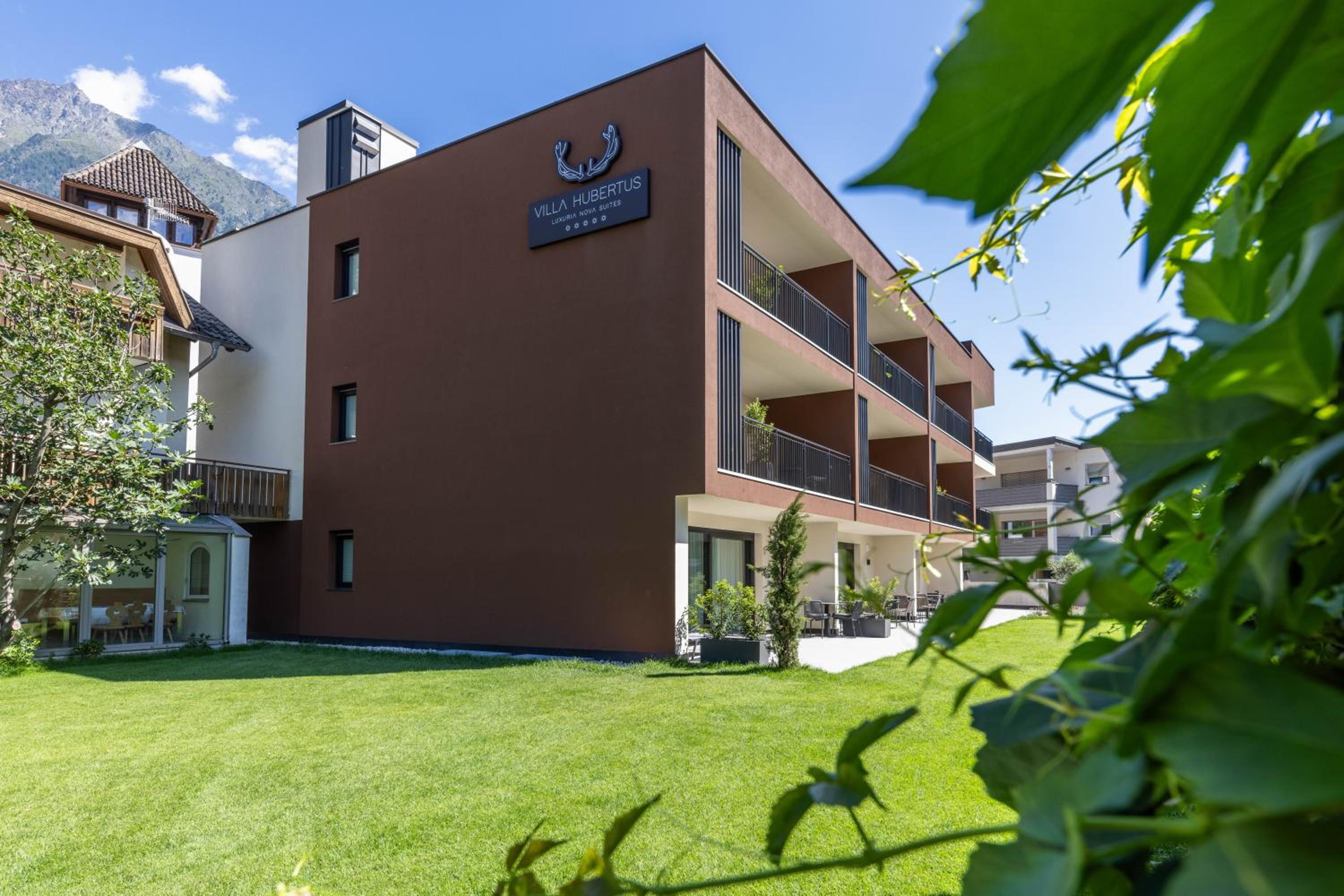Hotel Villa Hubertus Luxuria Nova Suites - Adults friendly - Image 1