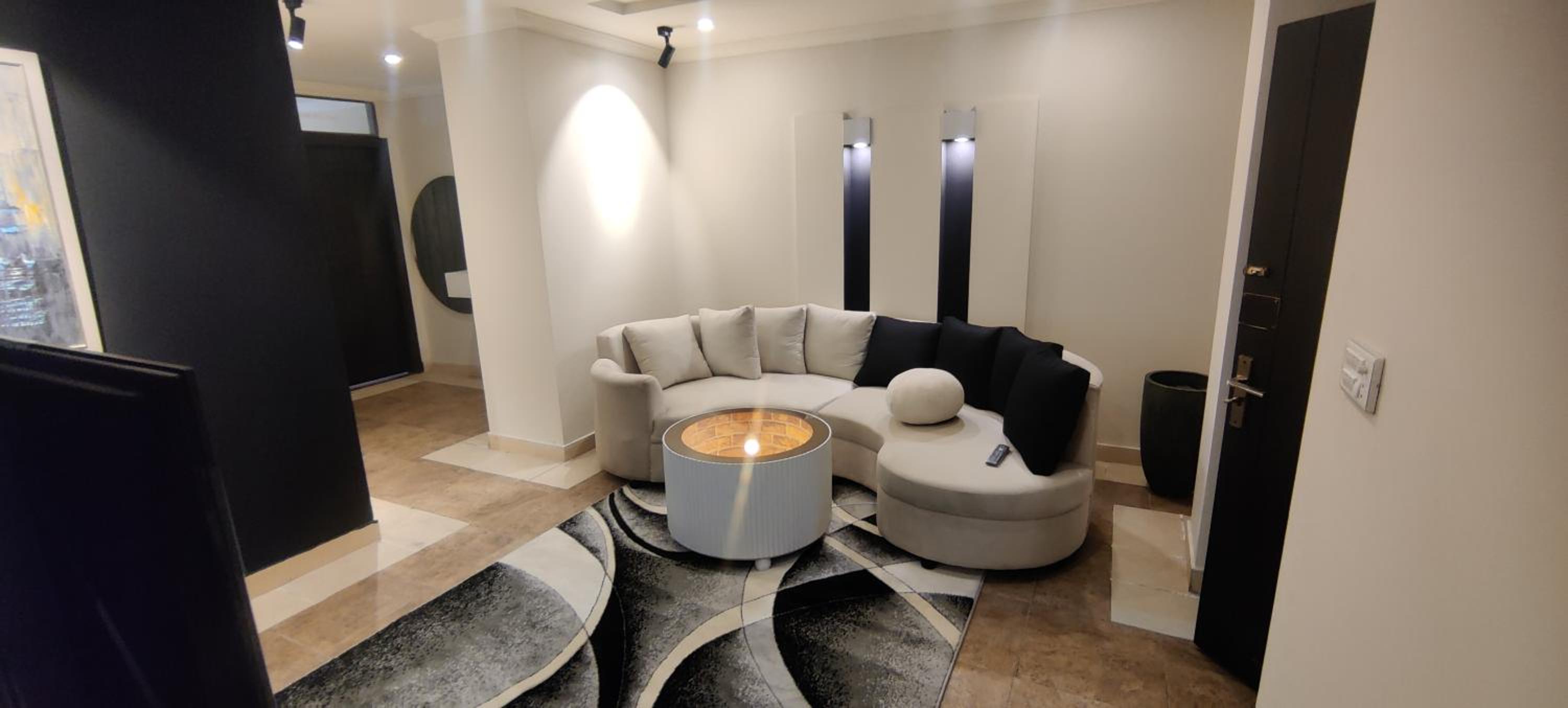 Two Bedroom Designer Appartment