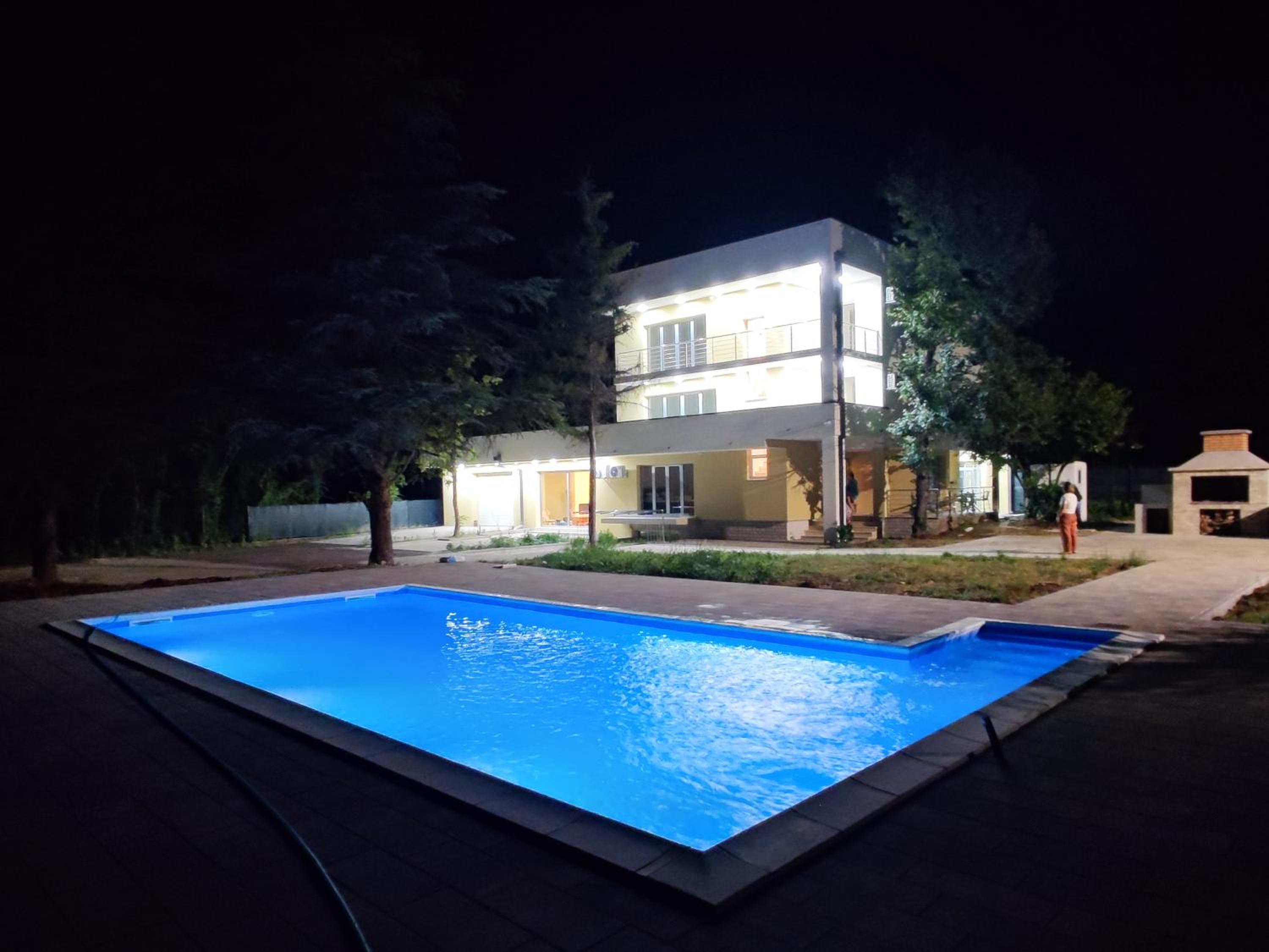Villa Ella