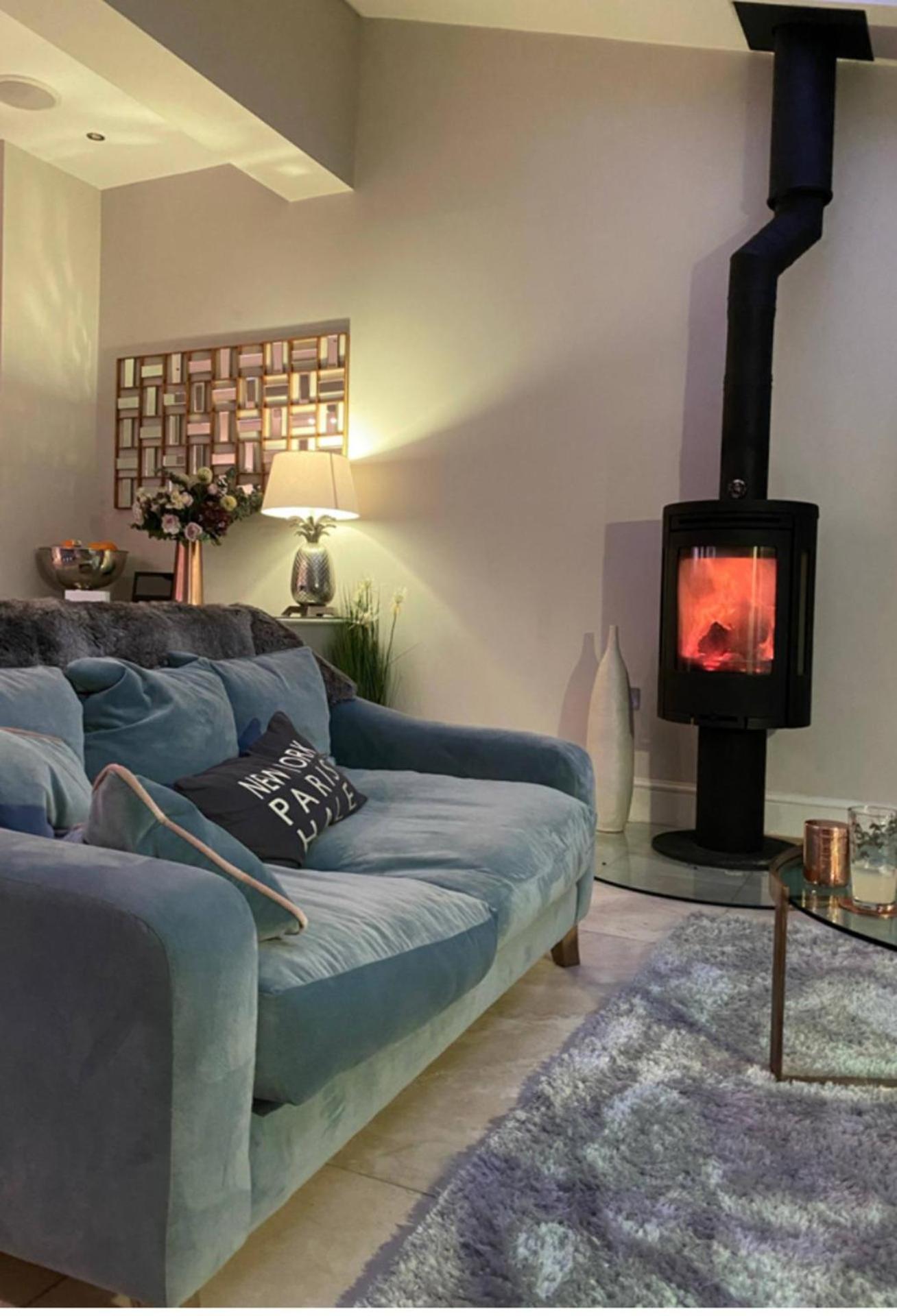 Altrincham Vacations - Luxury Central Hale living - Property Image 12