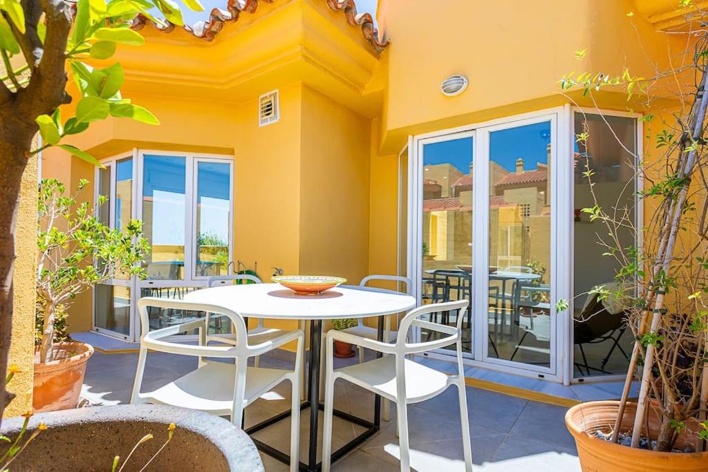 Riviera del Sol Penthouse