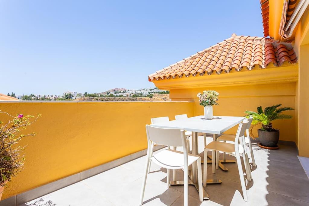 Riviera del Sol Penthouse