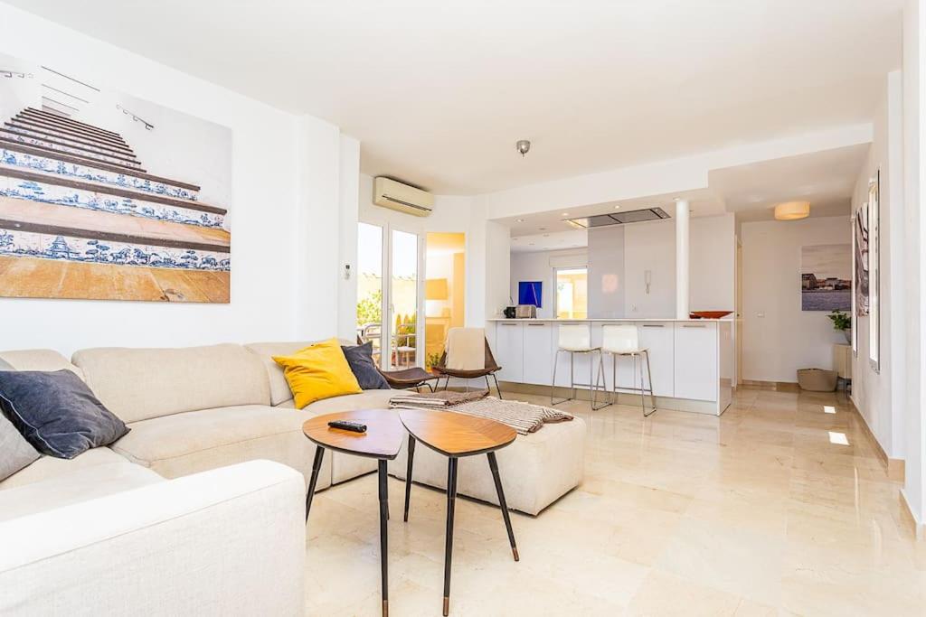Riviera del Sol Penthouse