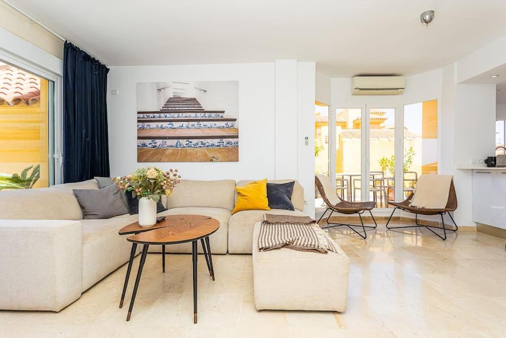 Riviera del Sol Penthouse