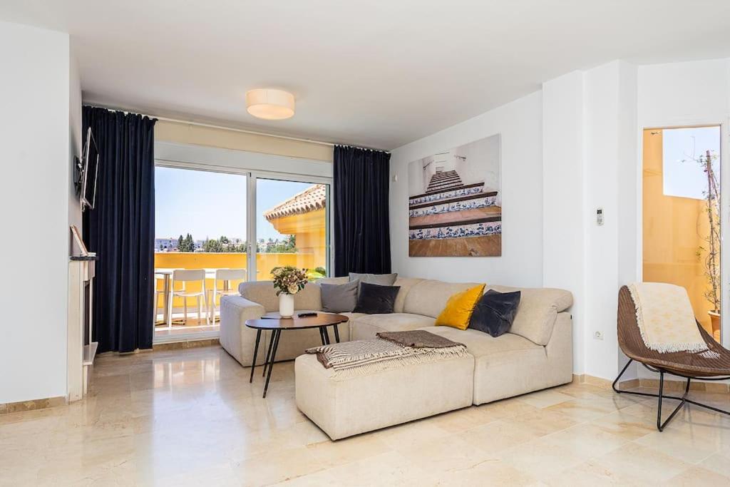 Riviera del Sol Penthouse