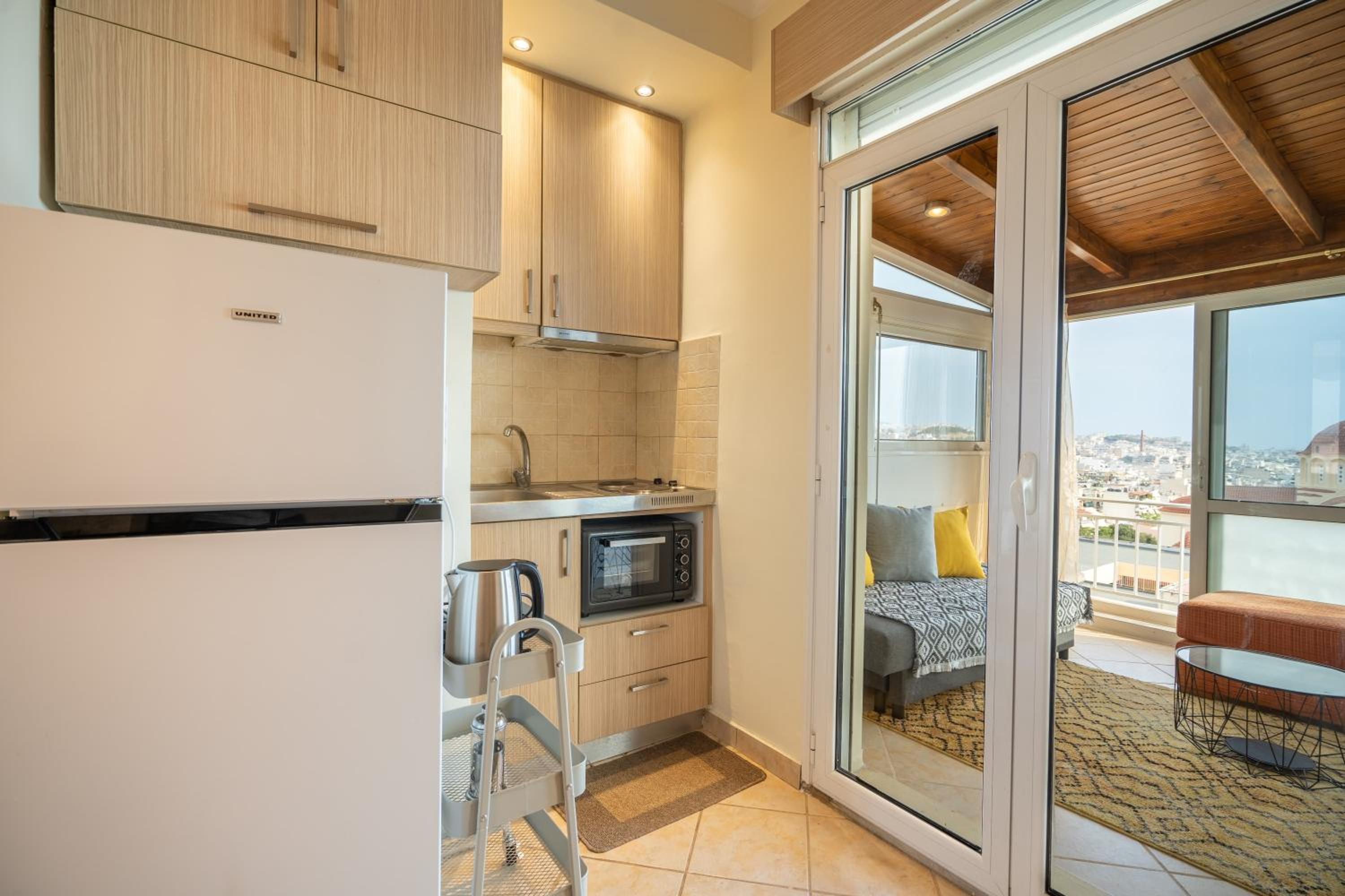 Athens View 1 bdrm apartment