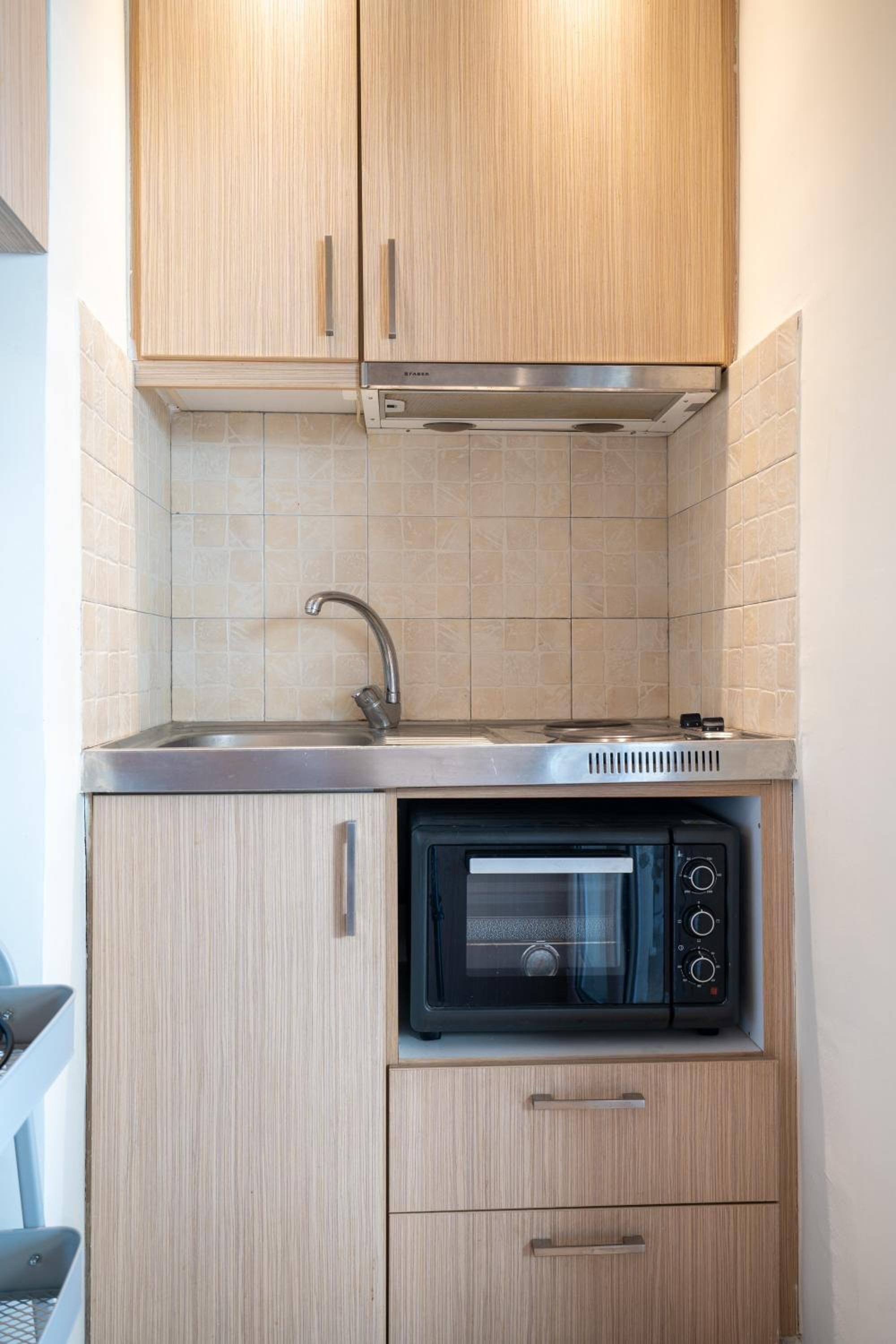 Athens View 1 bdrm apartment
