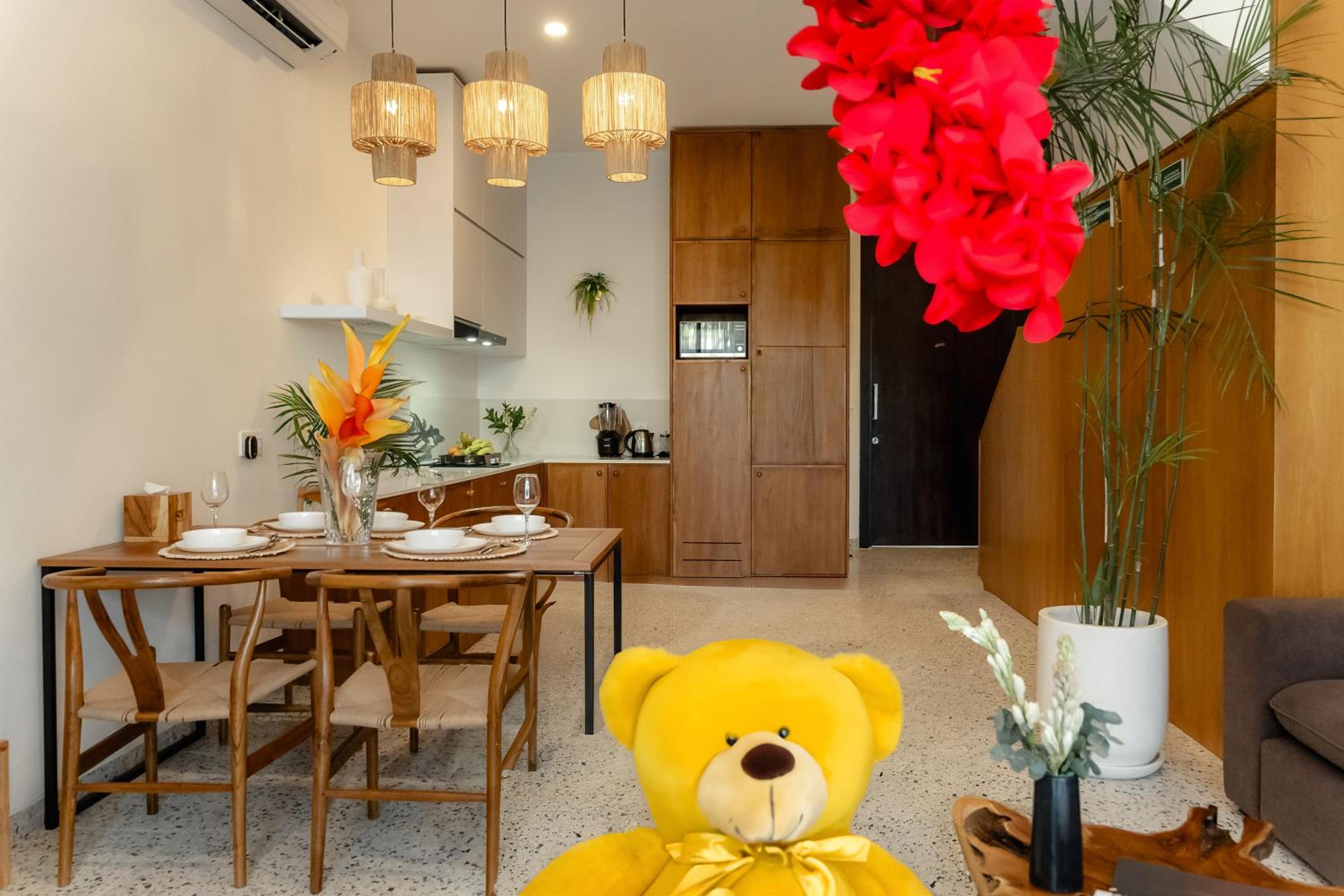 Sunny Nine Villa by Betterplace