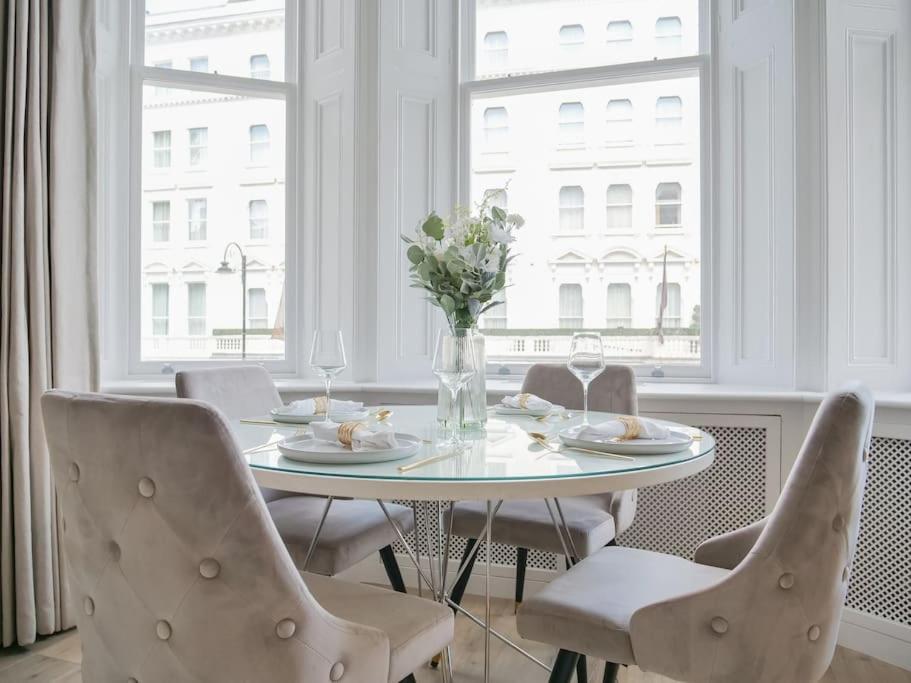 Stylish and central 1 bedroom apartment