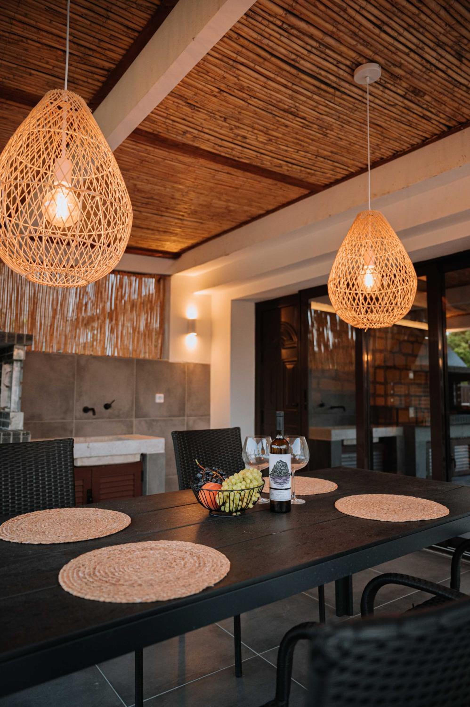 Manolis Seaside Villa with Private Pool