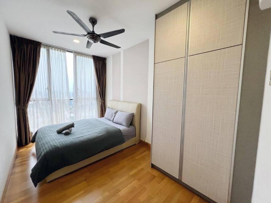 PROMO 2 ROOM Nice Design KL Gateway Residence 27