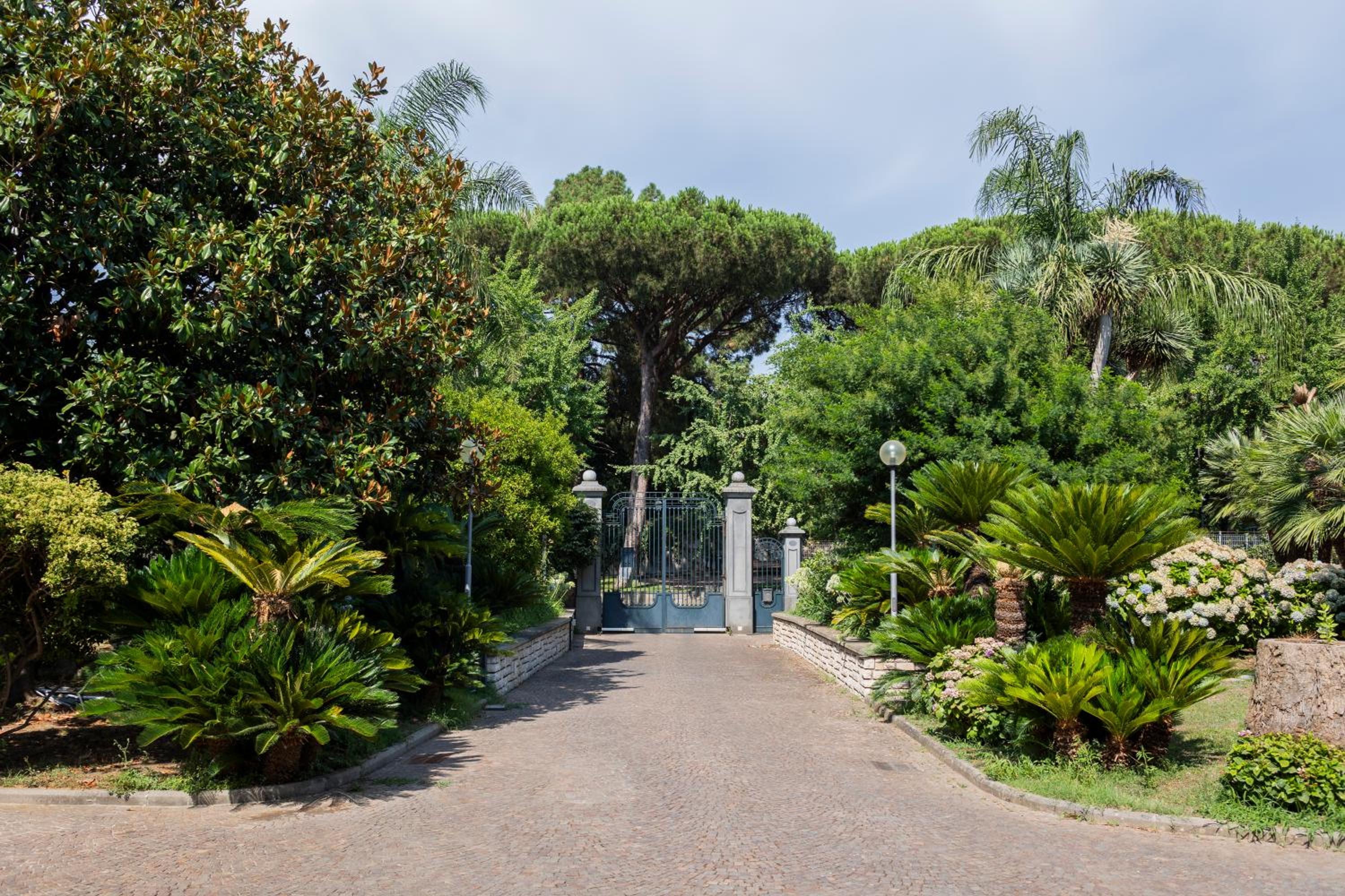 Gargiulo Suites