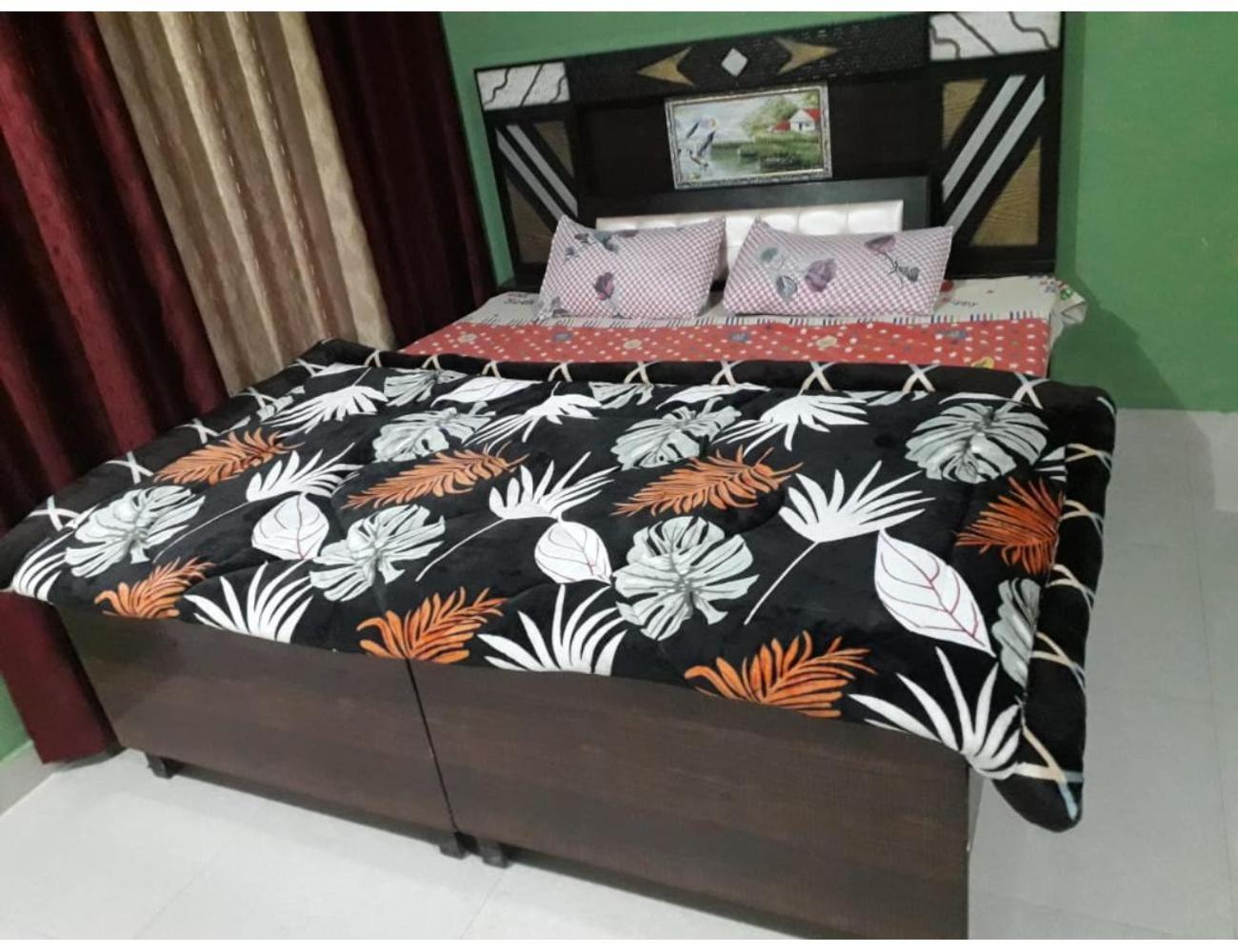 Hotel Pine View, Nahan