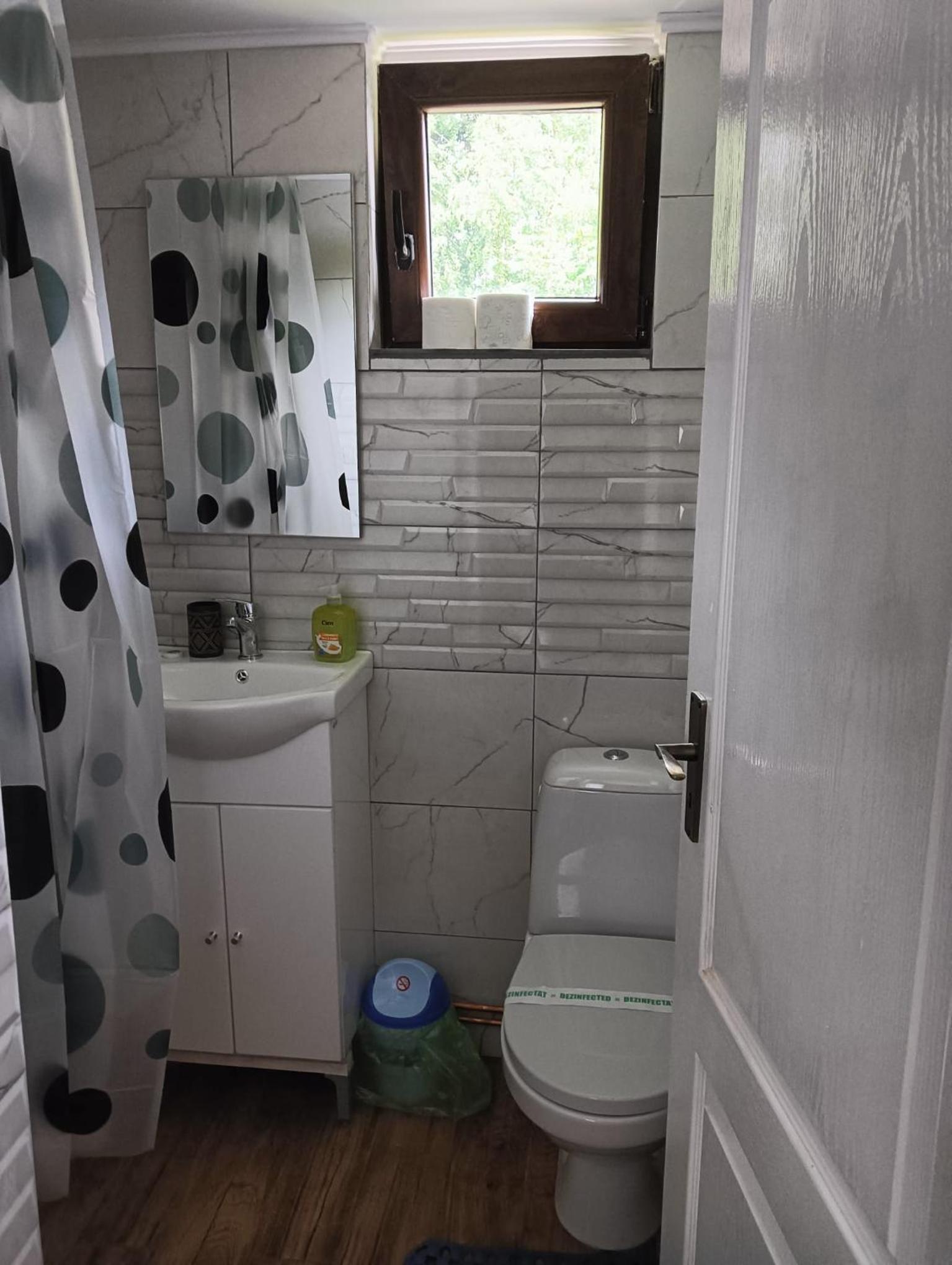 Photo 37