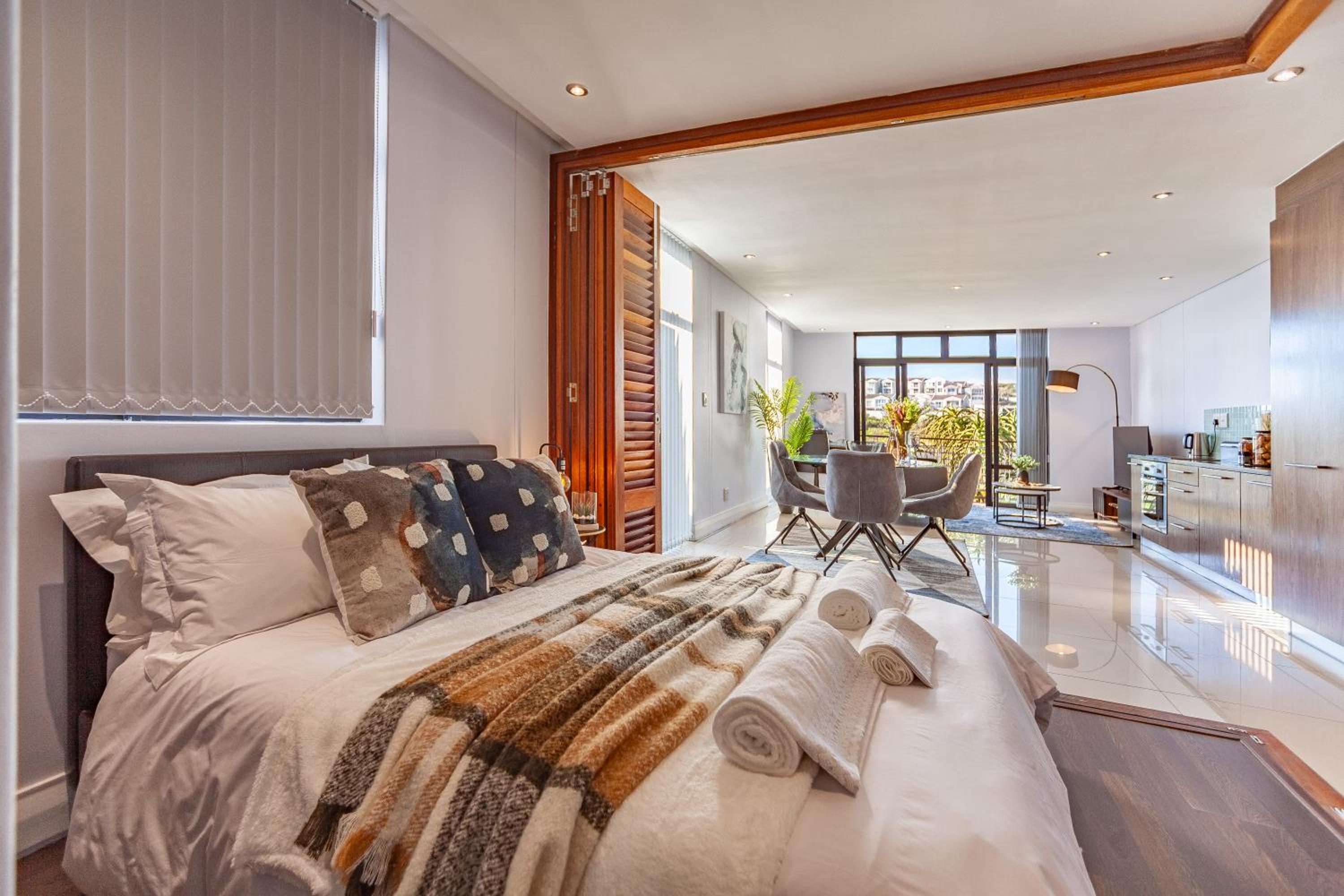 Modern Beachfront Studio- 133 Eden on the Bay view 4