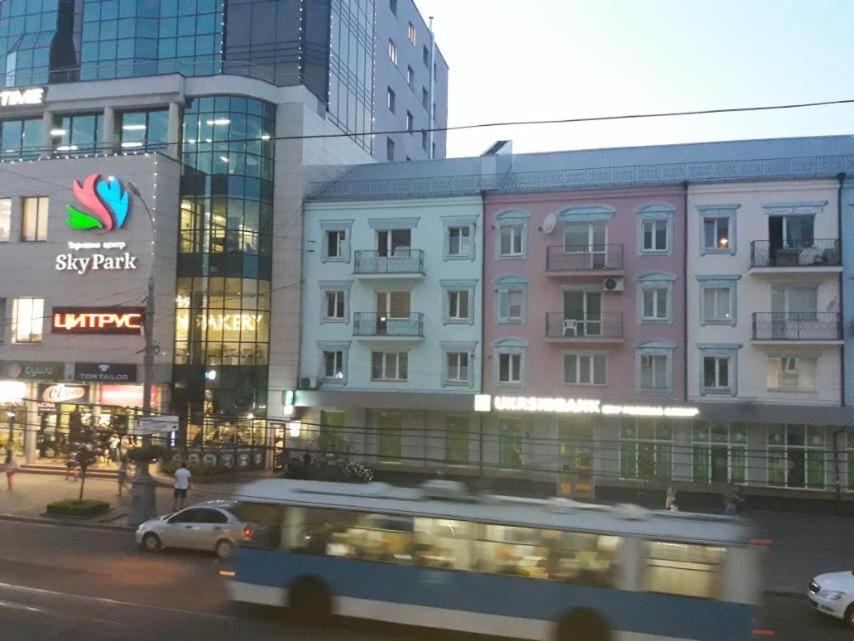 Центр Вінниці, Соборна 43, Sky Park, парковка, документи view 2