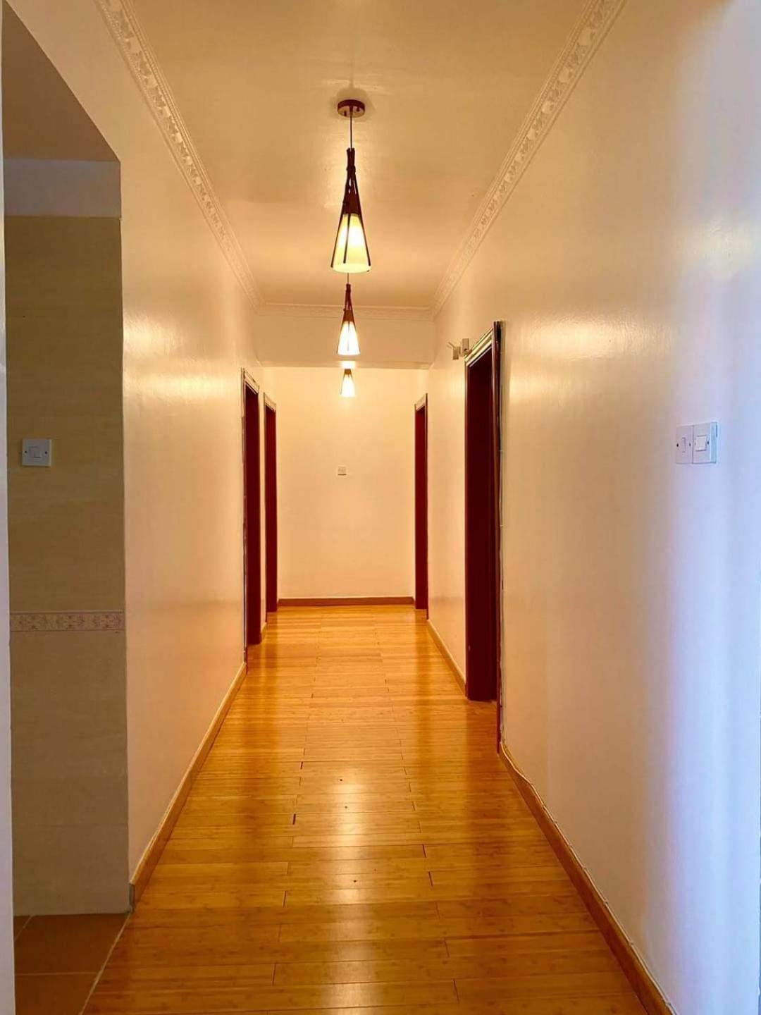 House Share-Lavington Room1 view 3
