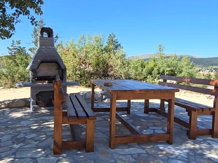 Vrh Đevojka Villas view 4