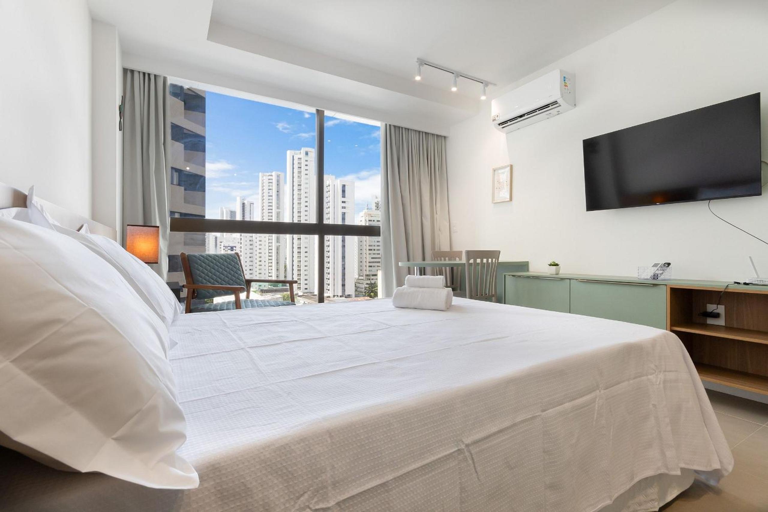 Rooftop #803 - Studio in Boa Viagem by Carpediem