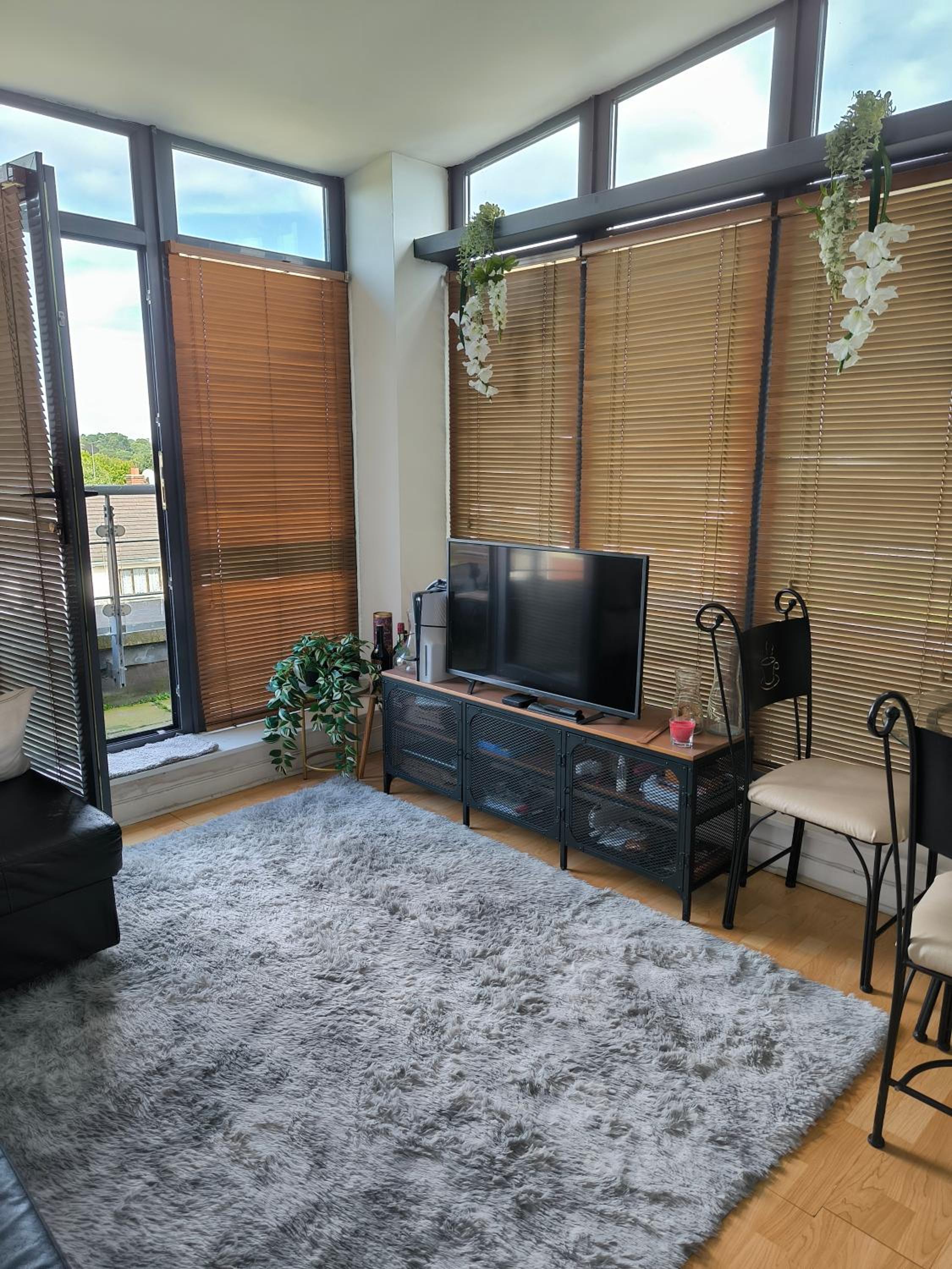 Inchicore room