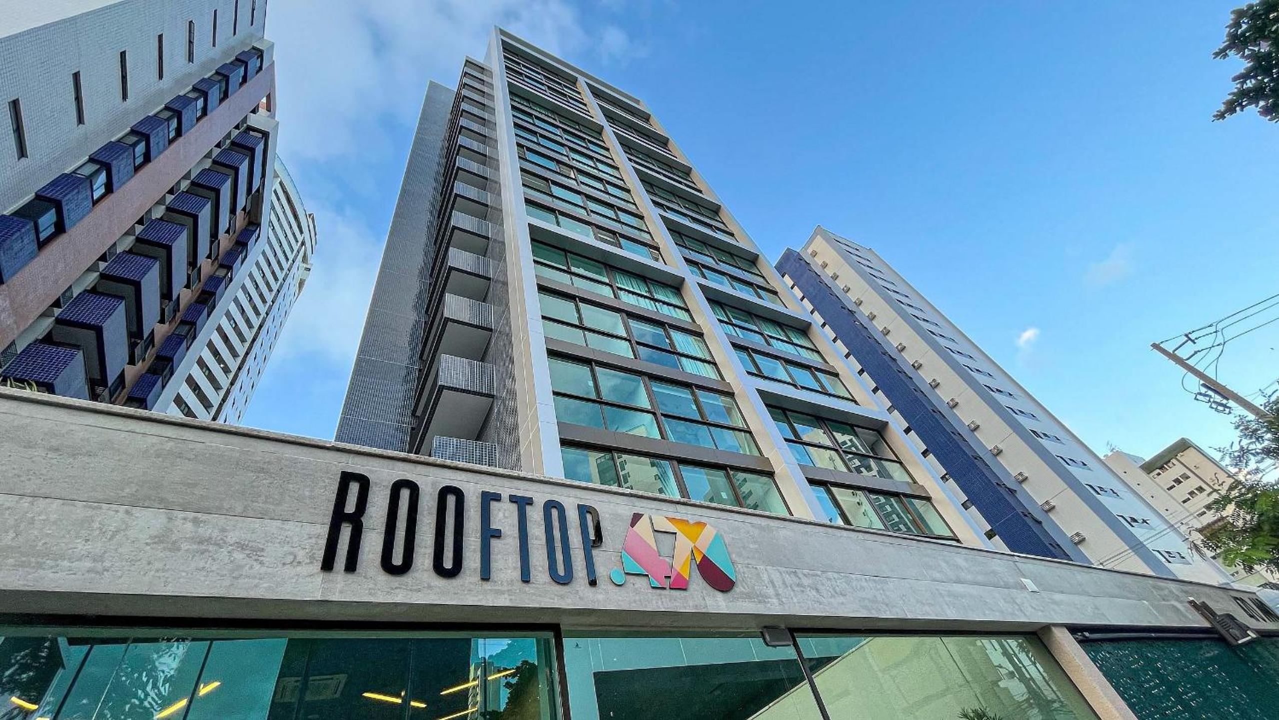 Rooftop #803 - Studio in Boa Viagem by Carpediem