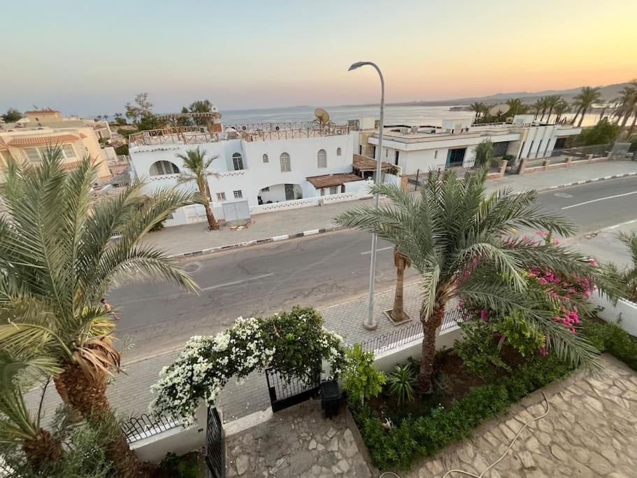 Sea view cliff top apartment