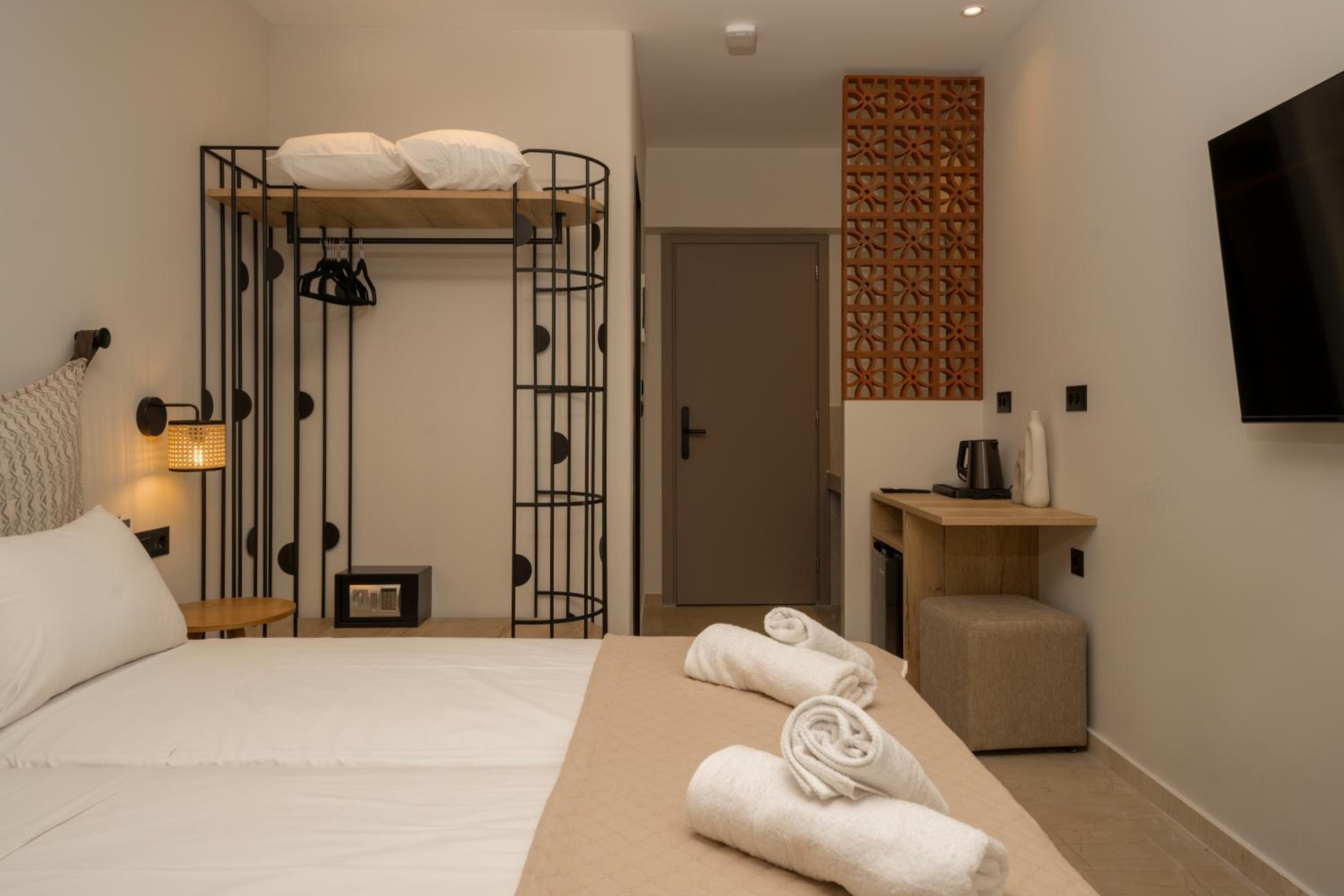 Solesea Rooms