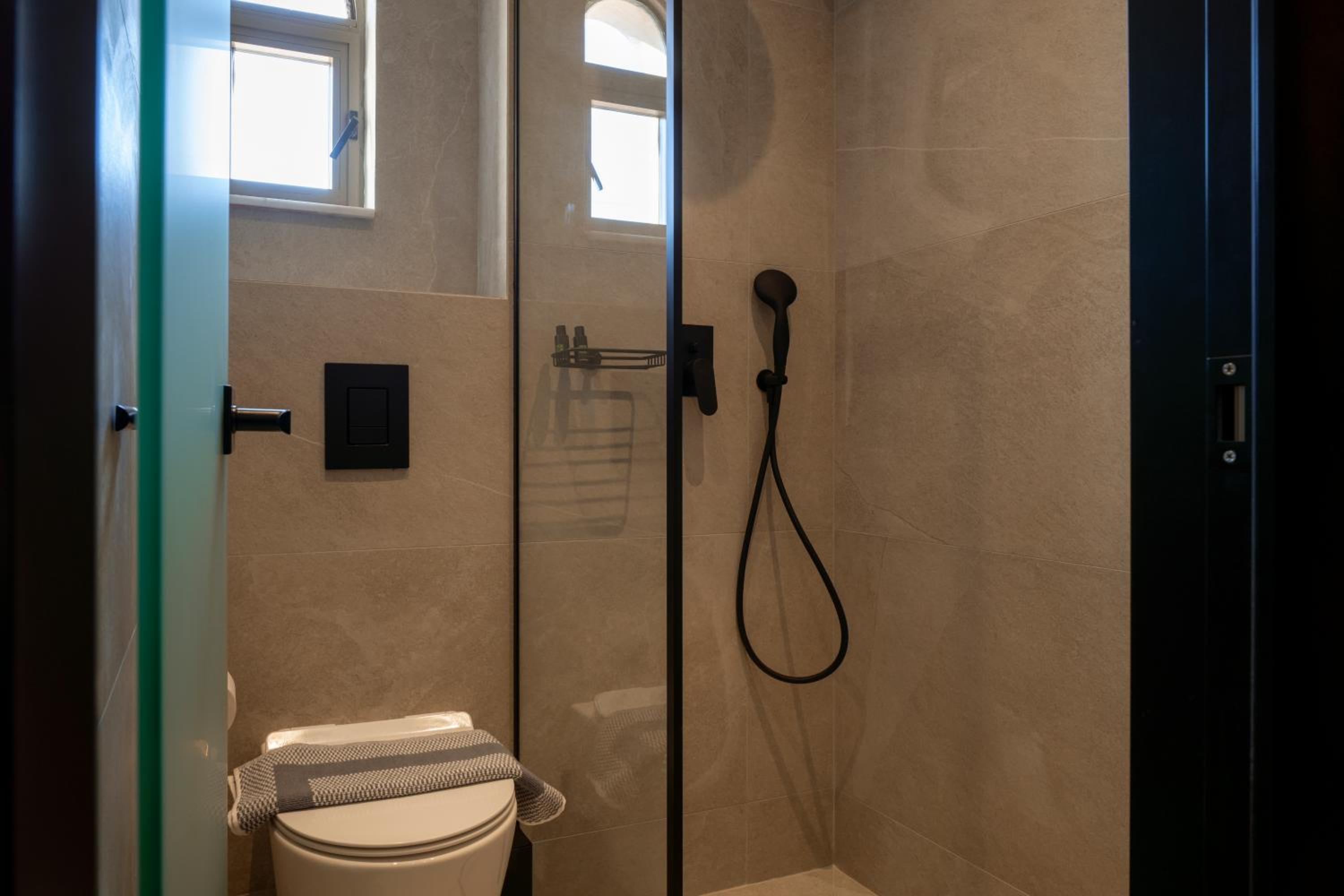 Solesea Rooms