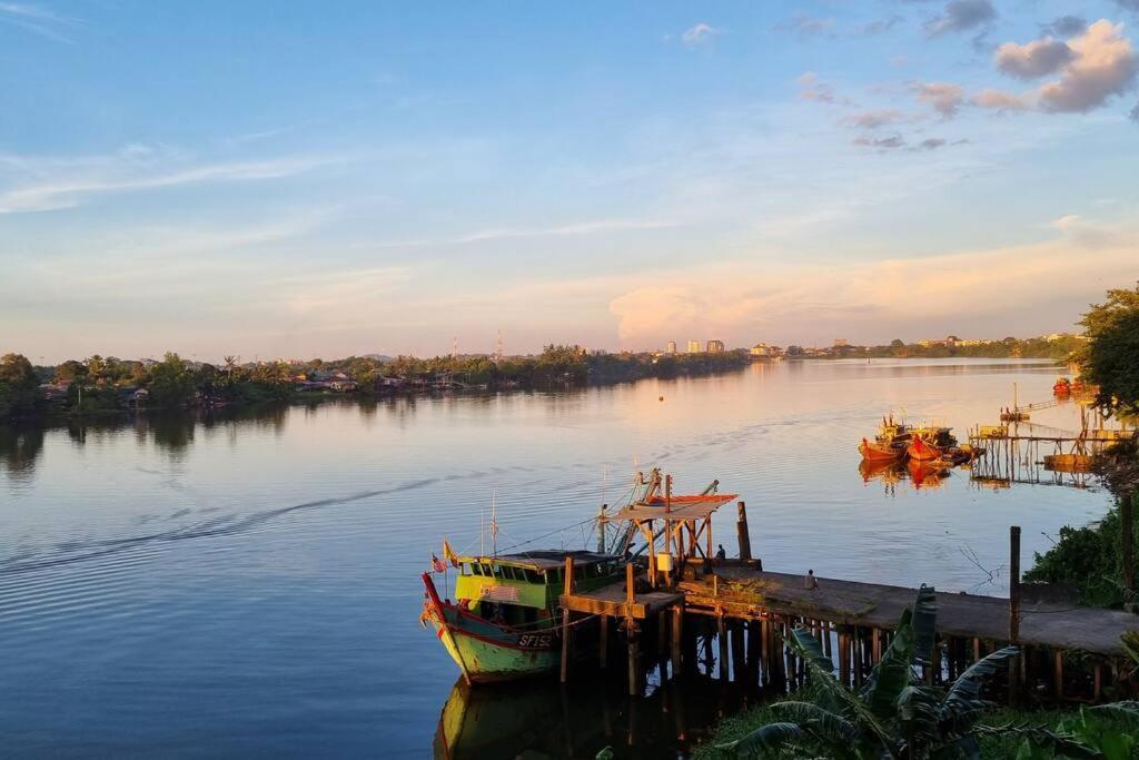 Kenyalang Riverine Emerald 12 Homestay