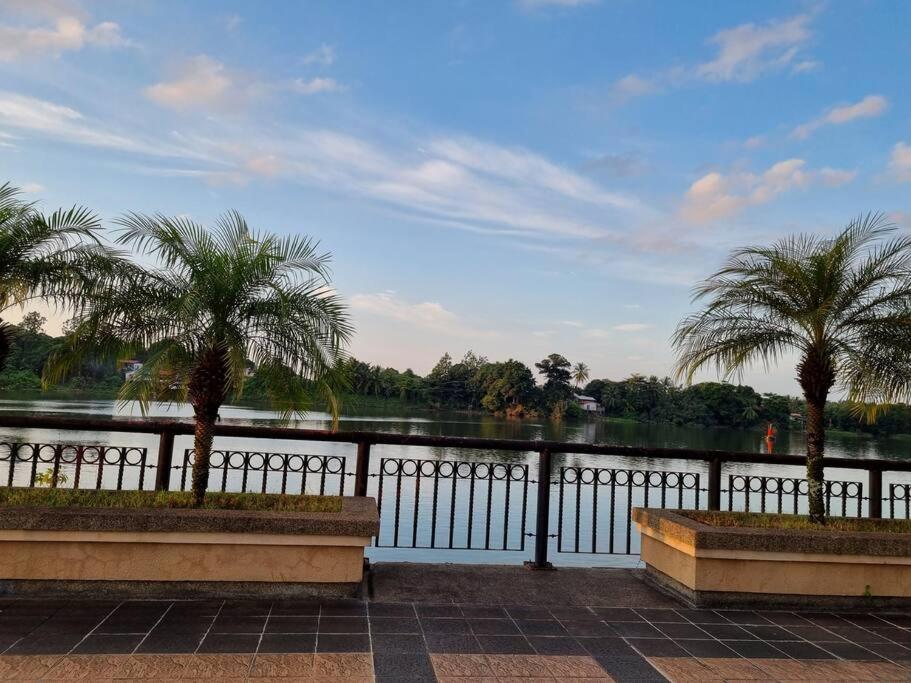 Kenyalang Riverine Emerald 12 Homestay