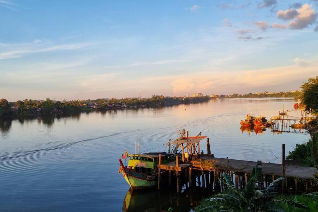 Kenyalang Riverine Emerald 12 Homestay
