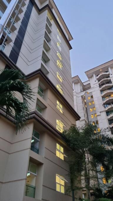 Kenyalang Riverine Emerald 12 Homestay