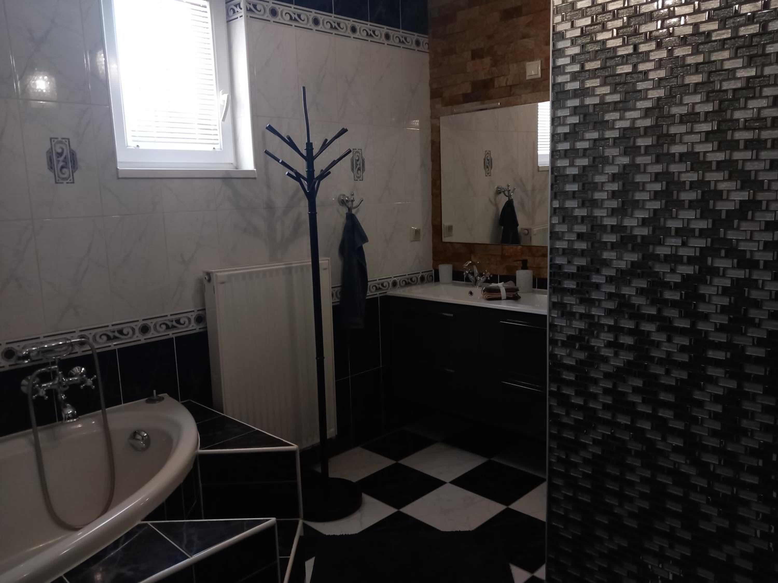 Akácvirág Airport Viki Apartman