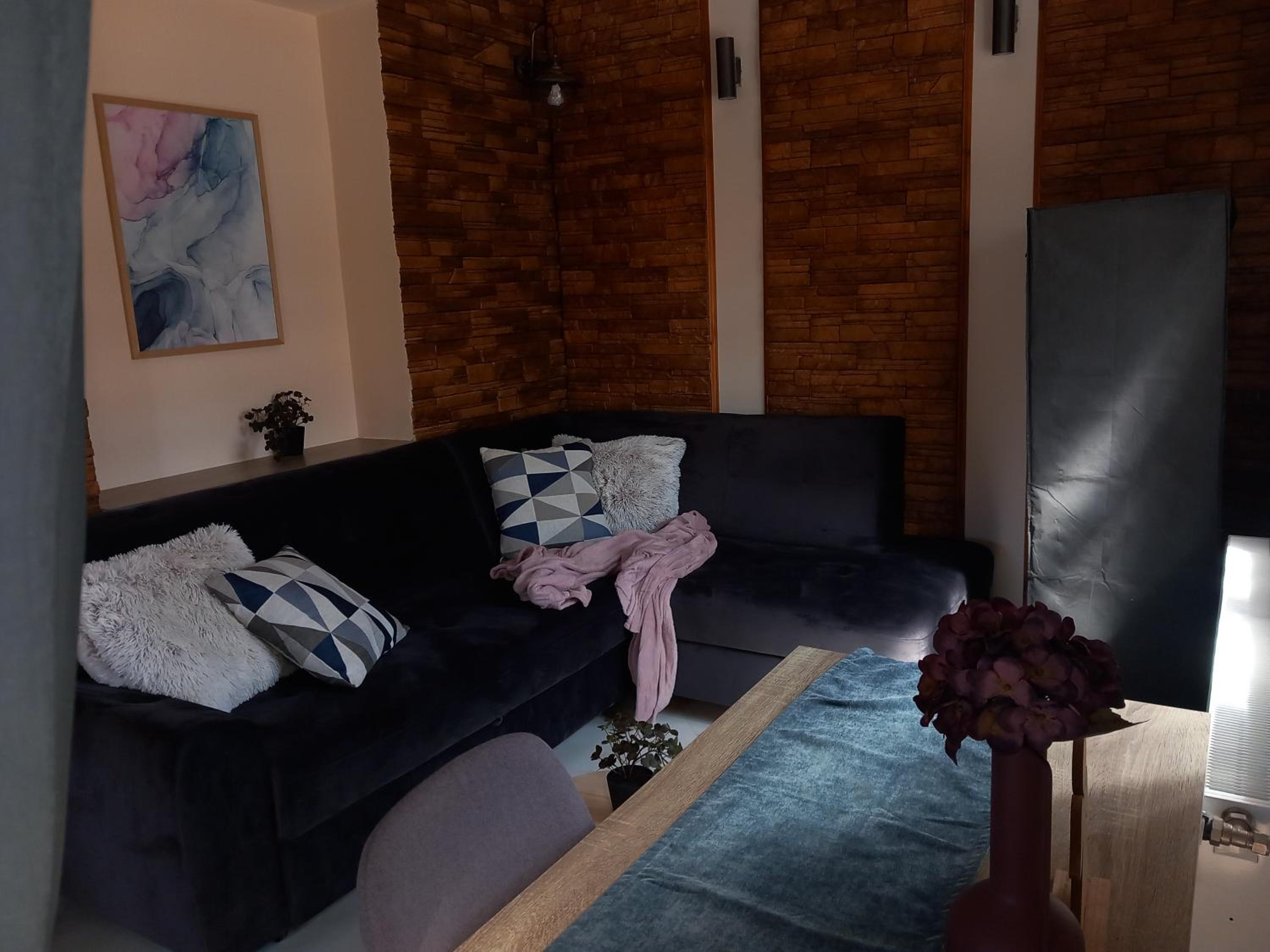 Akácvirág Airport Viki Apartman