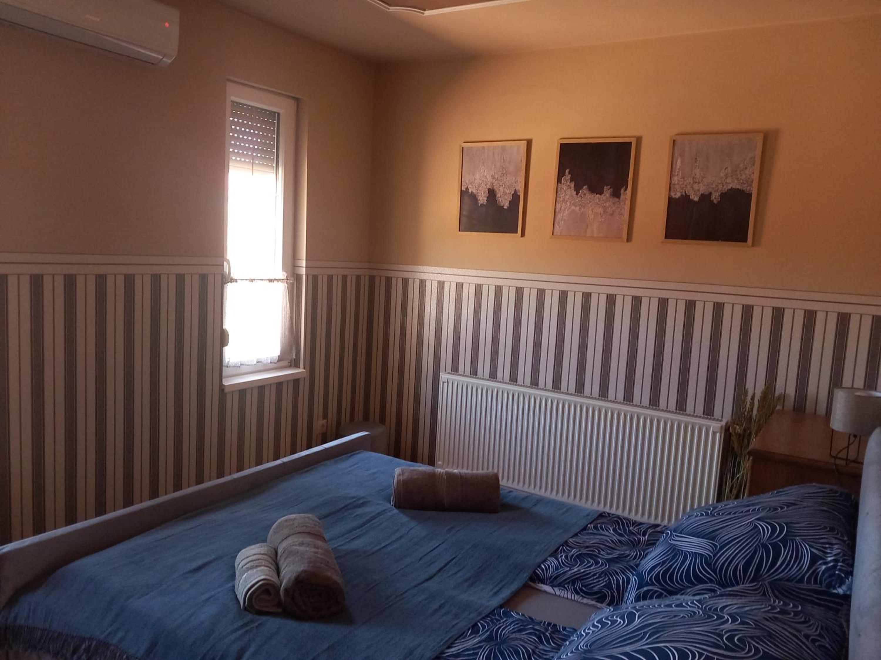 Akácvirág Airport Viki Apartman