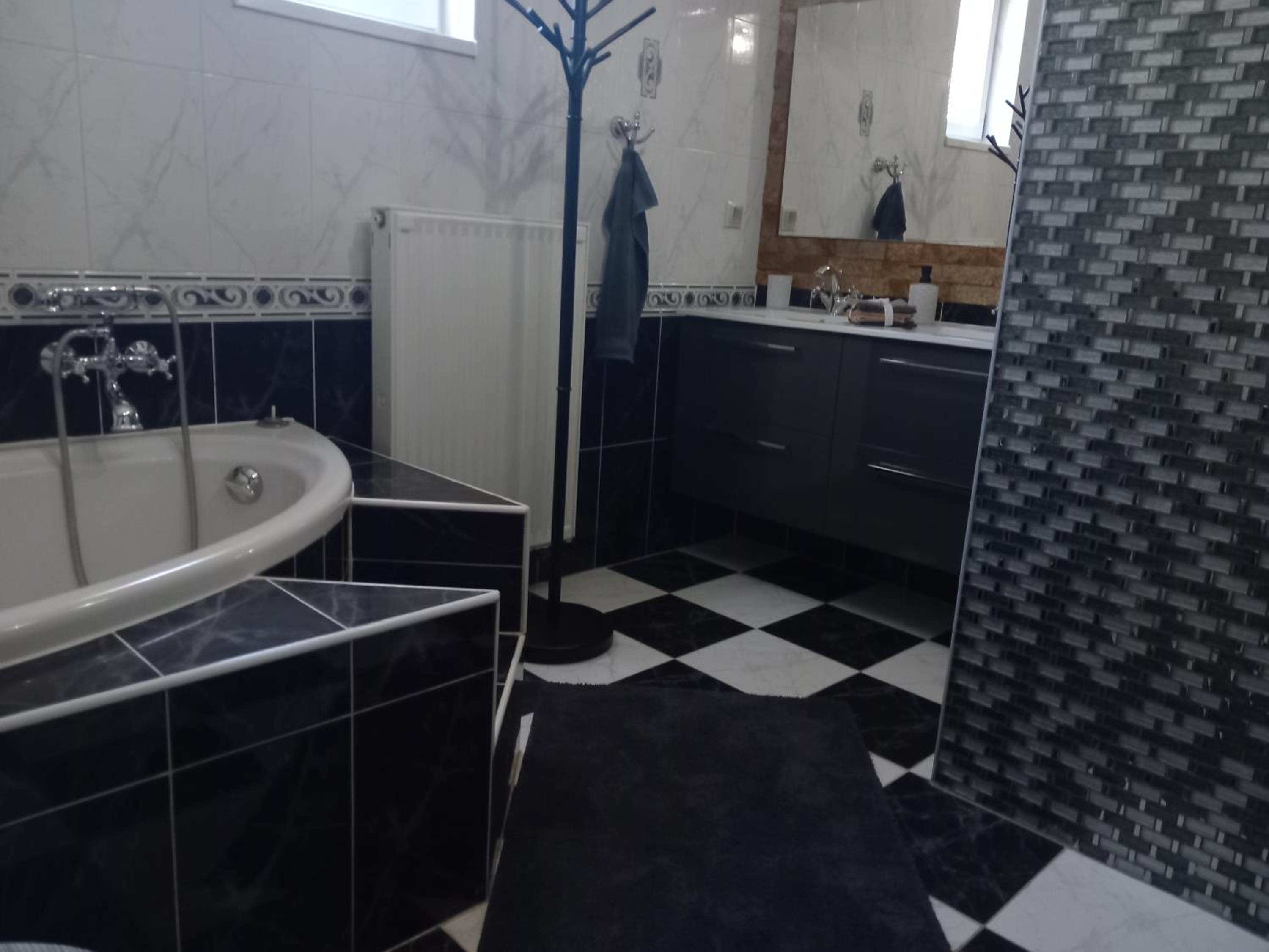 Akácvirág Airport Viki Apartman