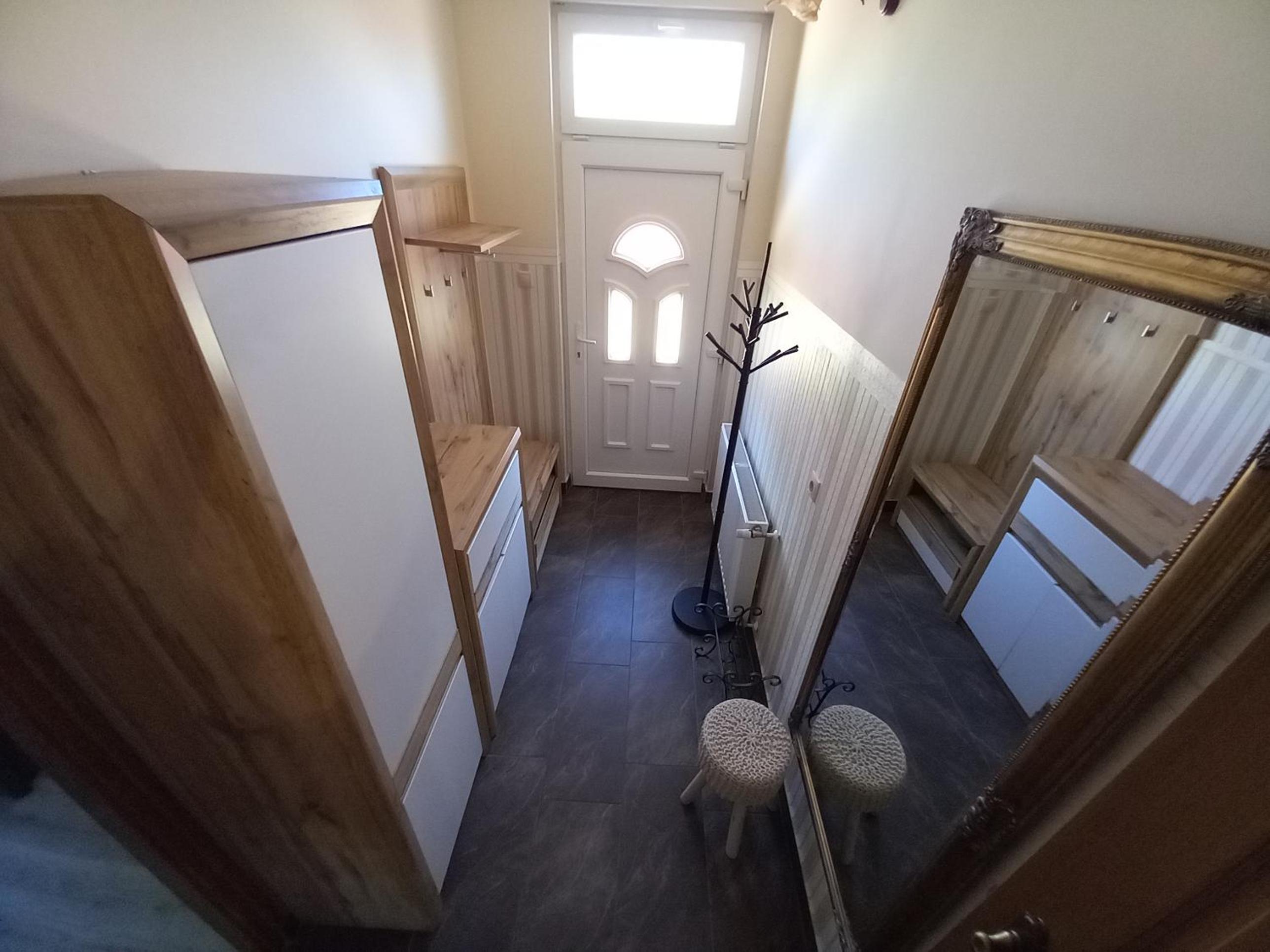 Akácvirág Airport Viki Apartman